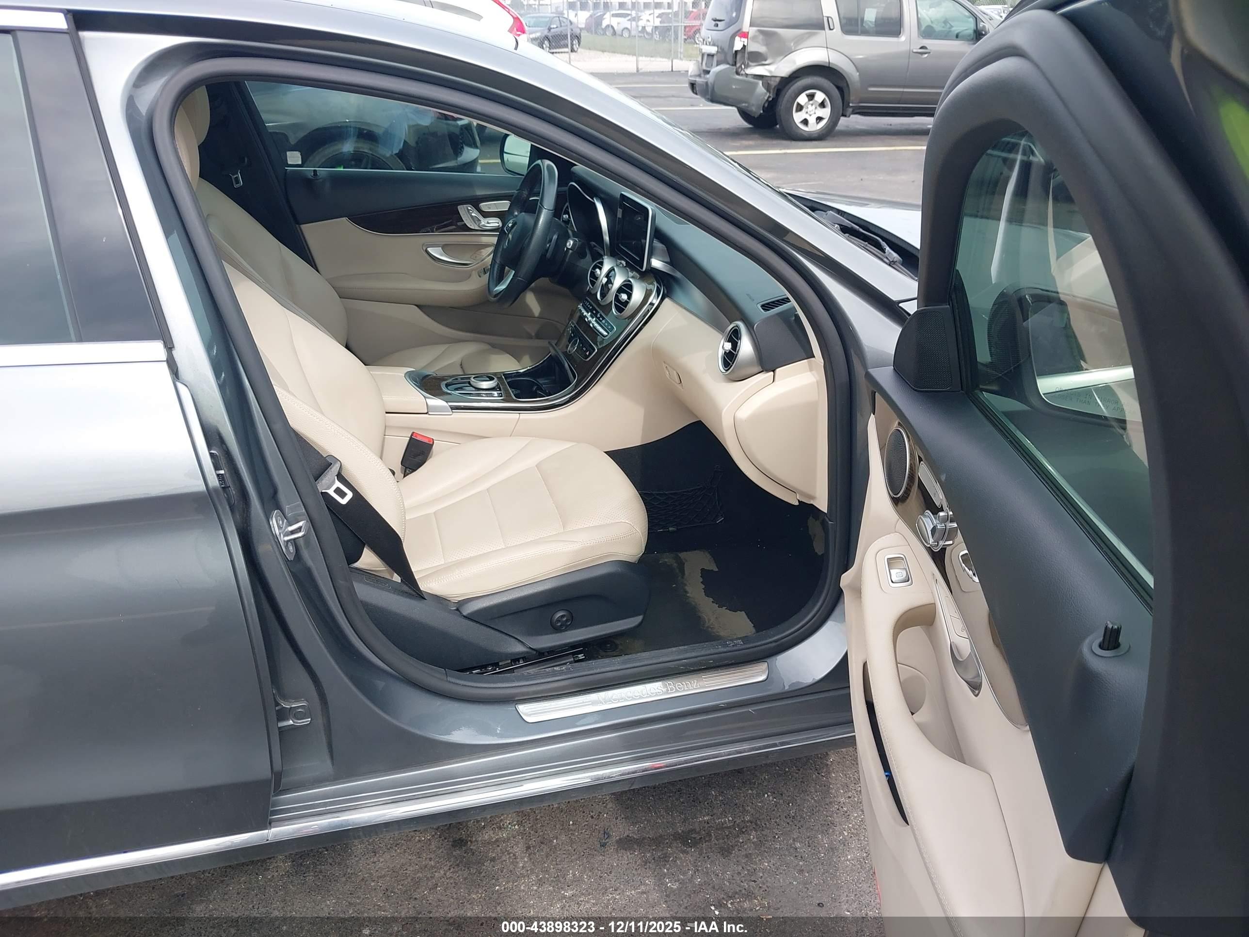 MERCEDES-BENZ C image 5