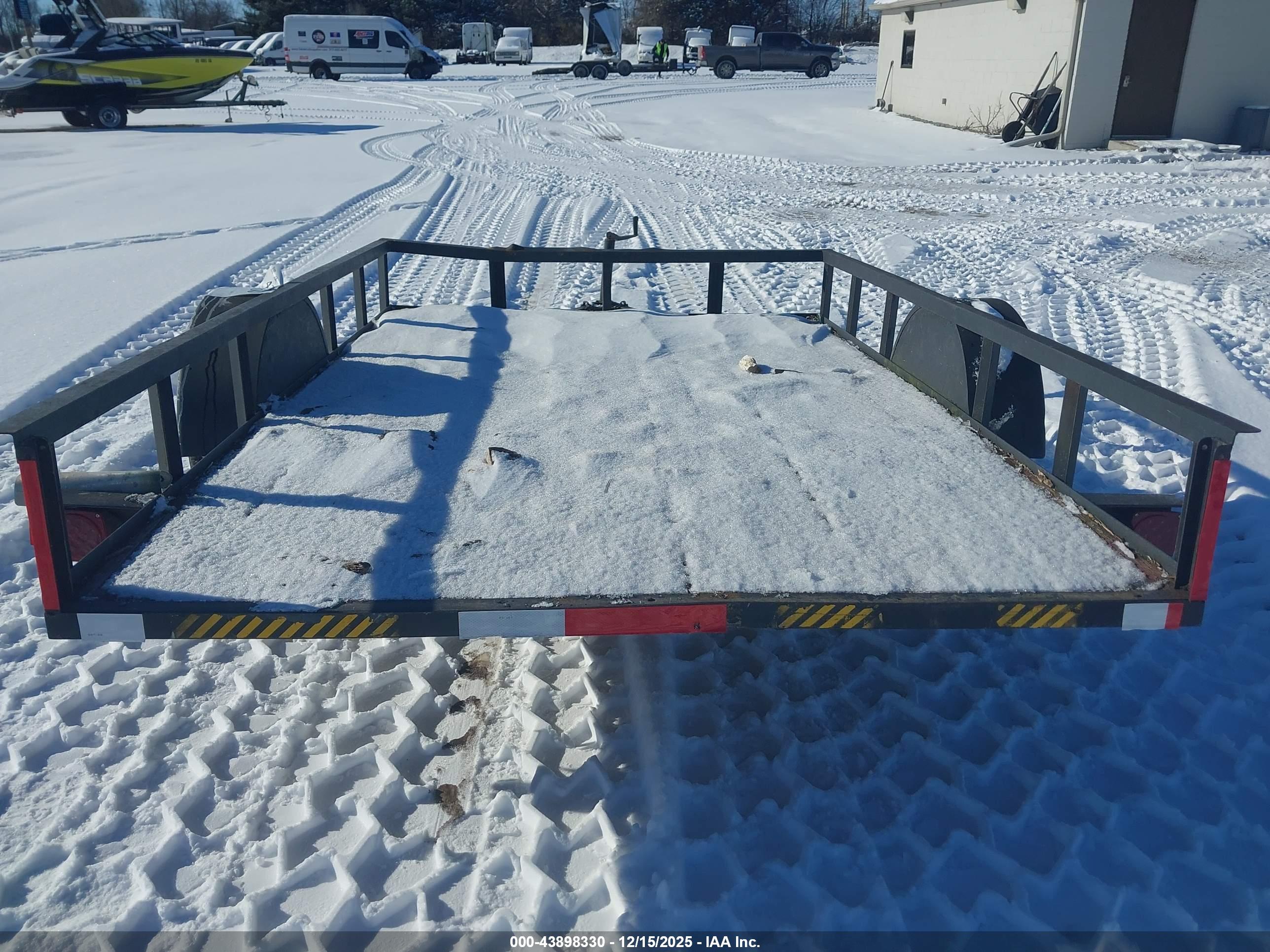 INDIANA TRAILER image 8