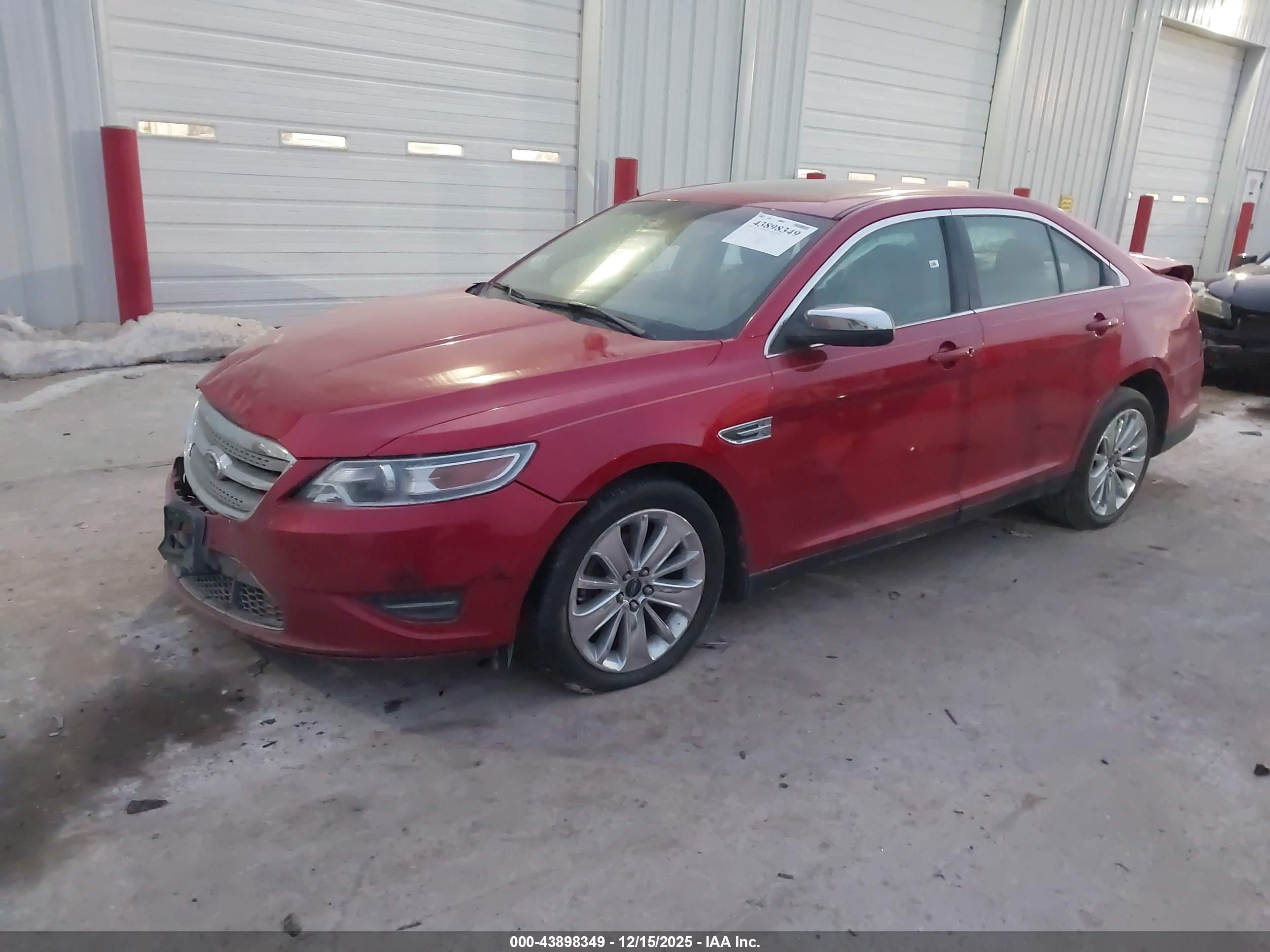 FORD TAURUS image 2