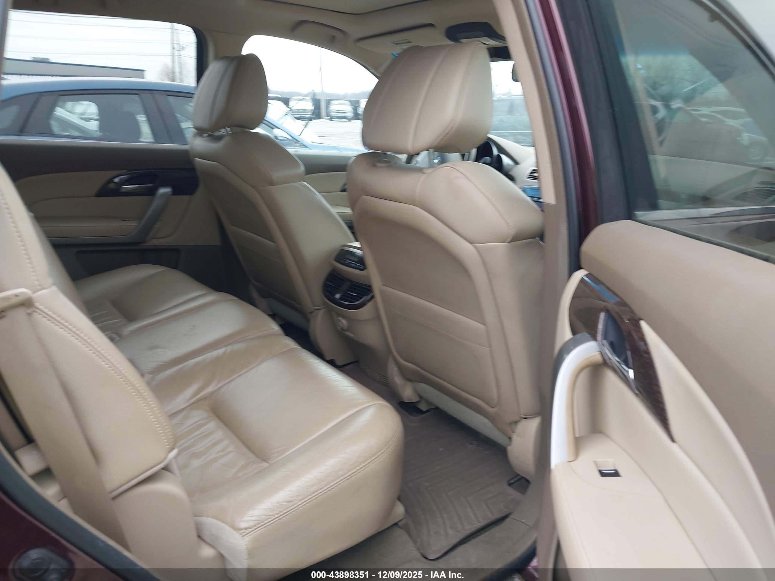 ACURA MDX image 8