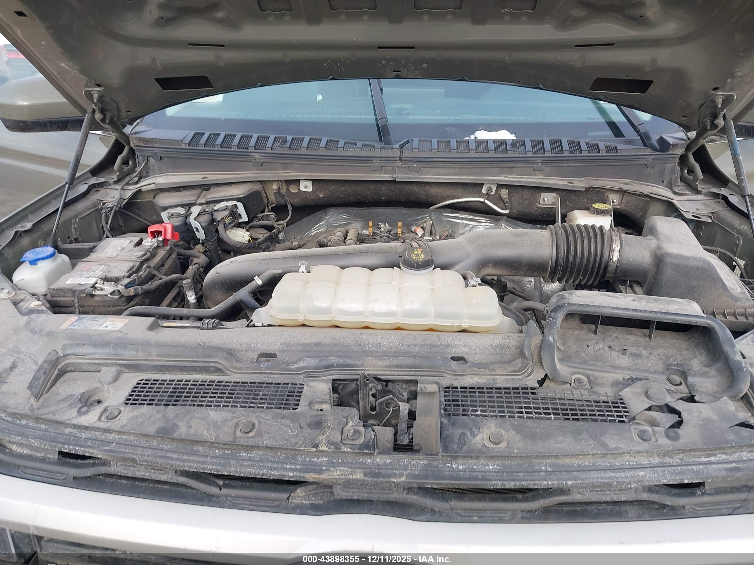 FORD EXPEDITION image 10