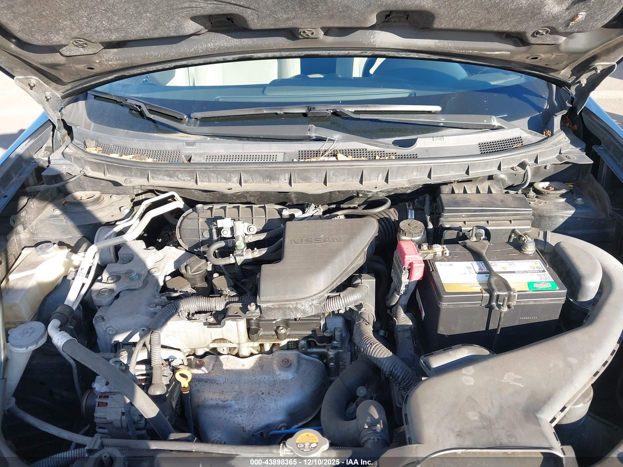 NISSAN ROGUE image 10