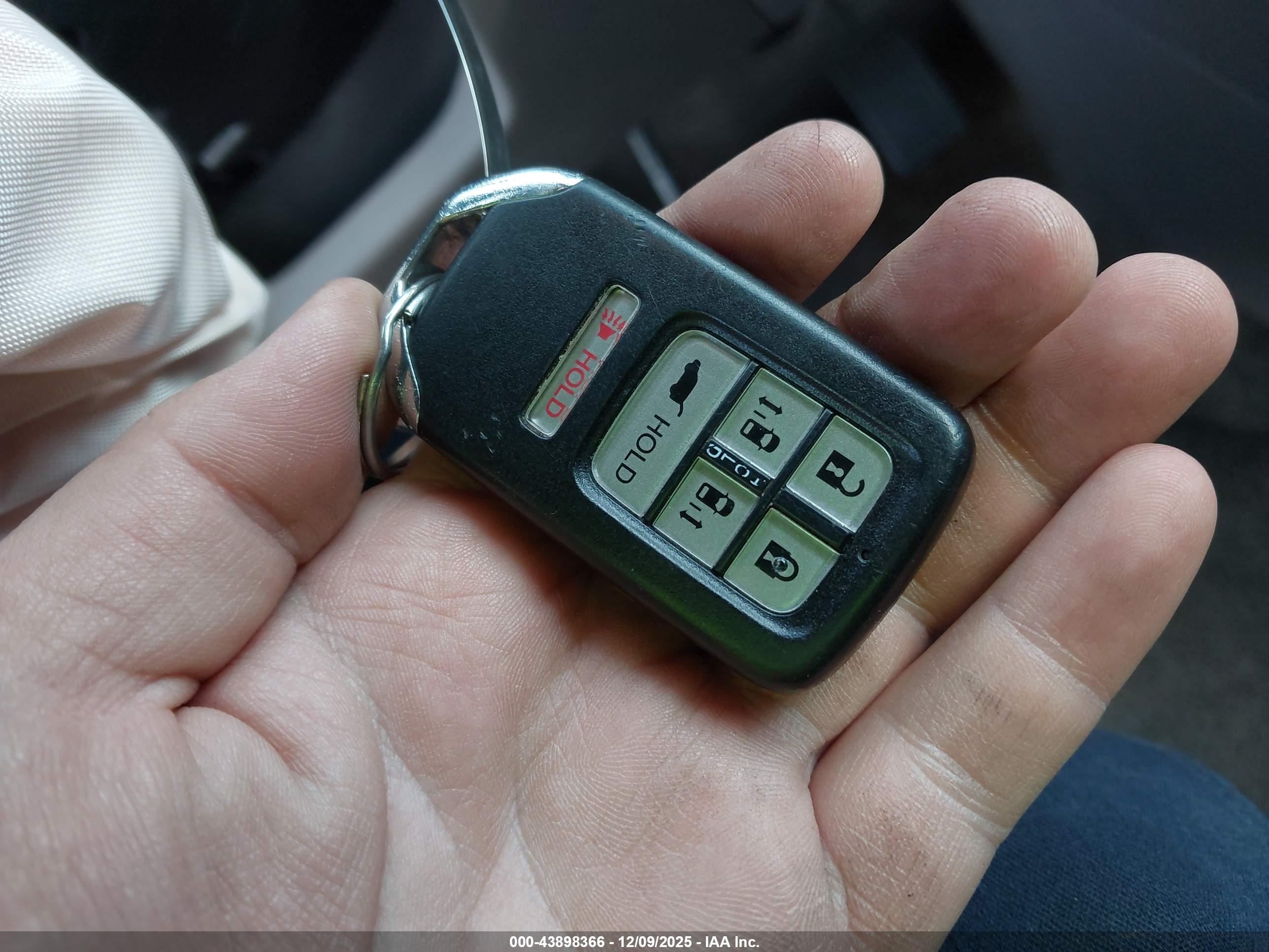 HONDA ODYSSEY image 11