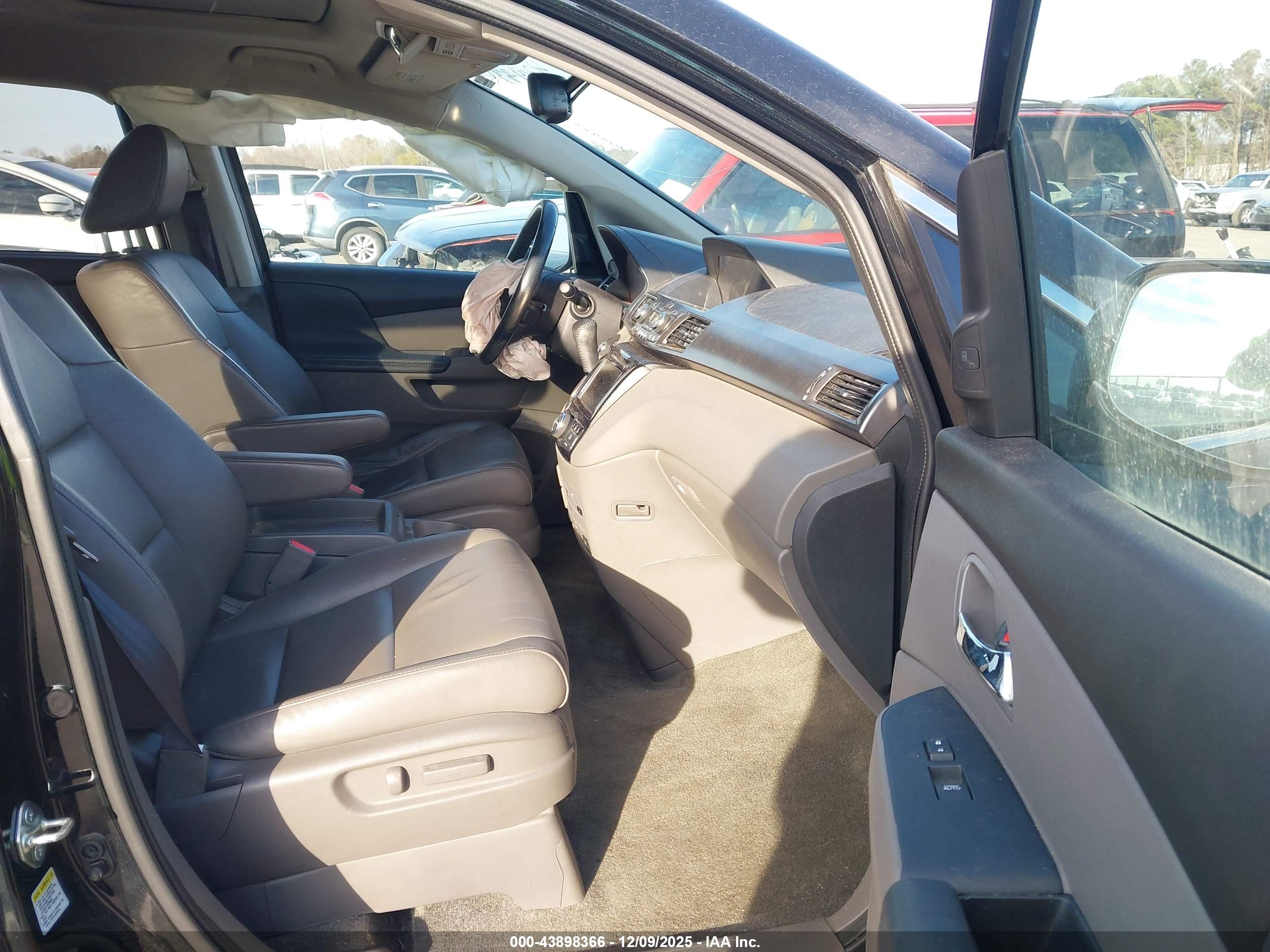 HONDA ODYSSEY image 5