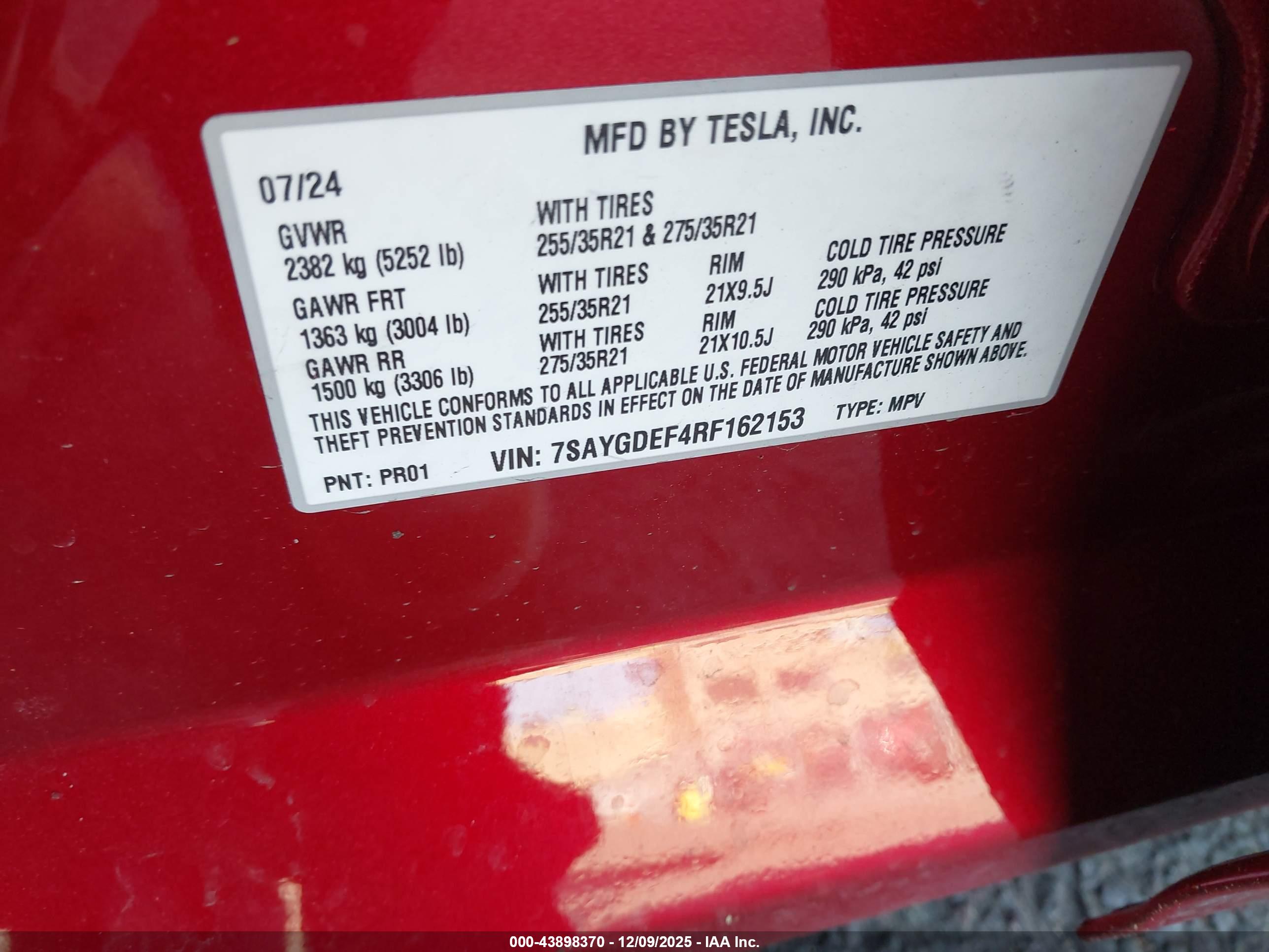 TESLA MODEL image 9