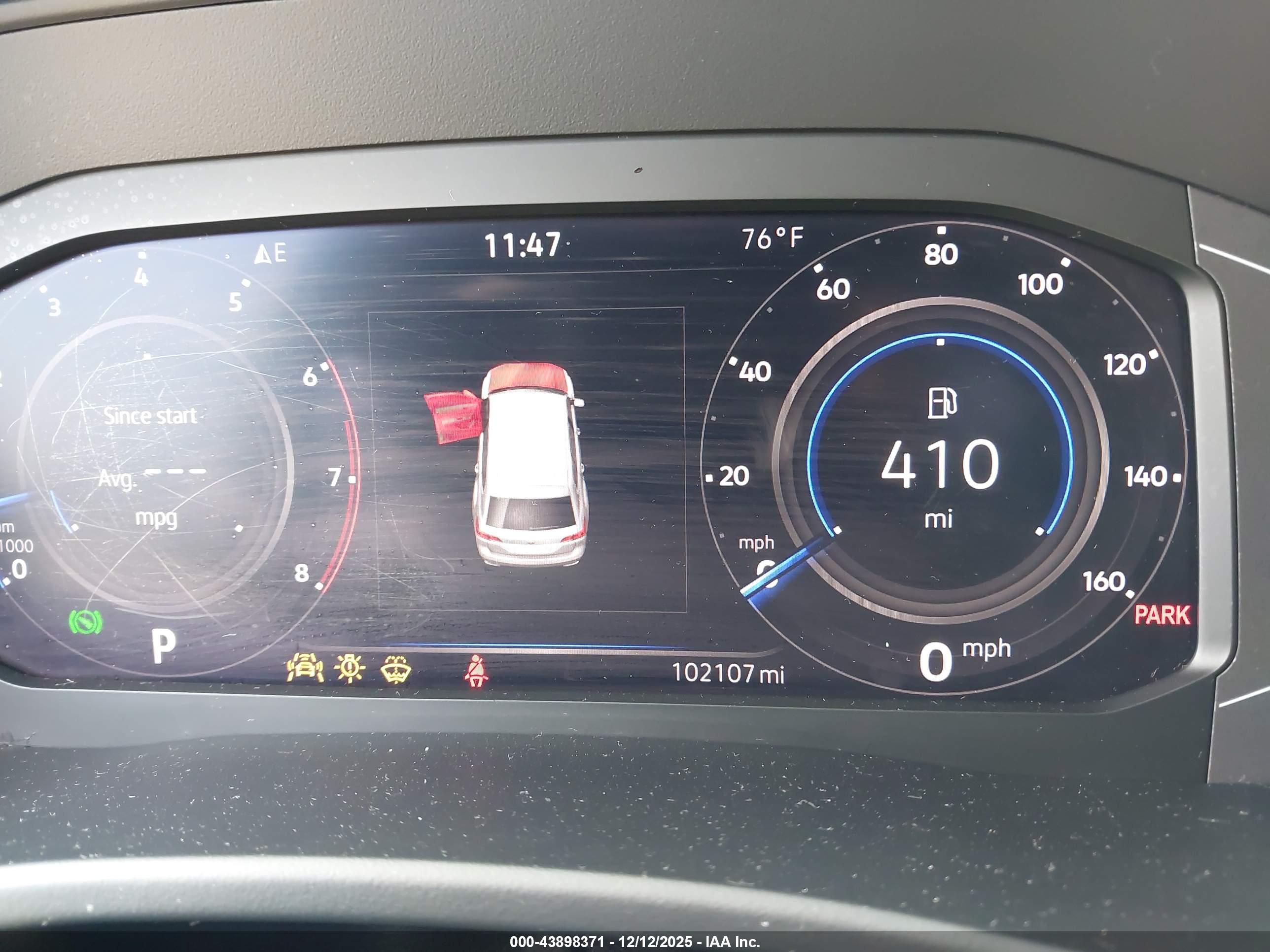 VOLKSWAGEN ATLAS image 7