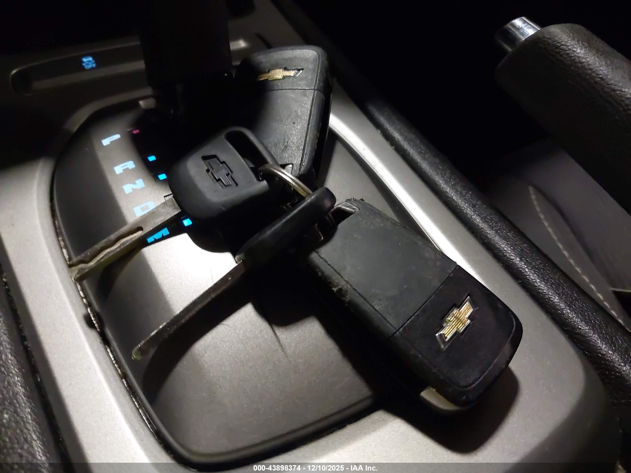 CHEVROLET CAMARO image 11