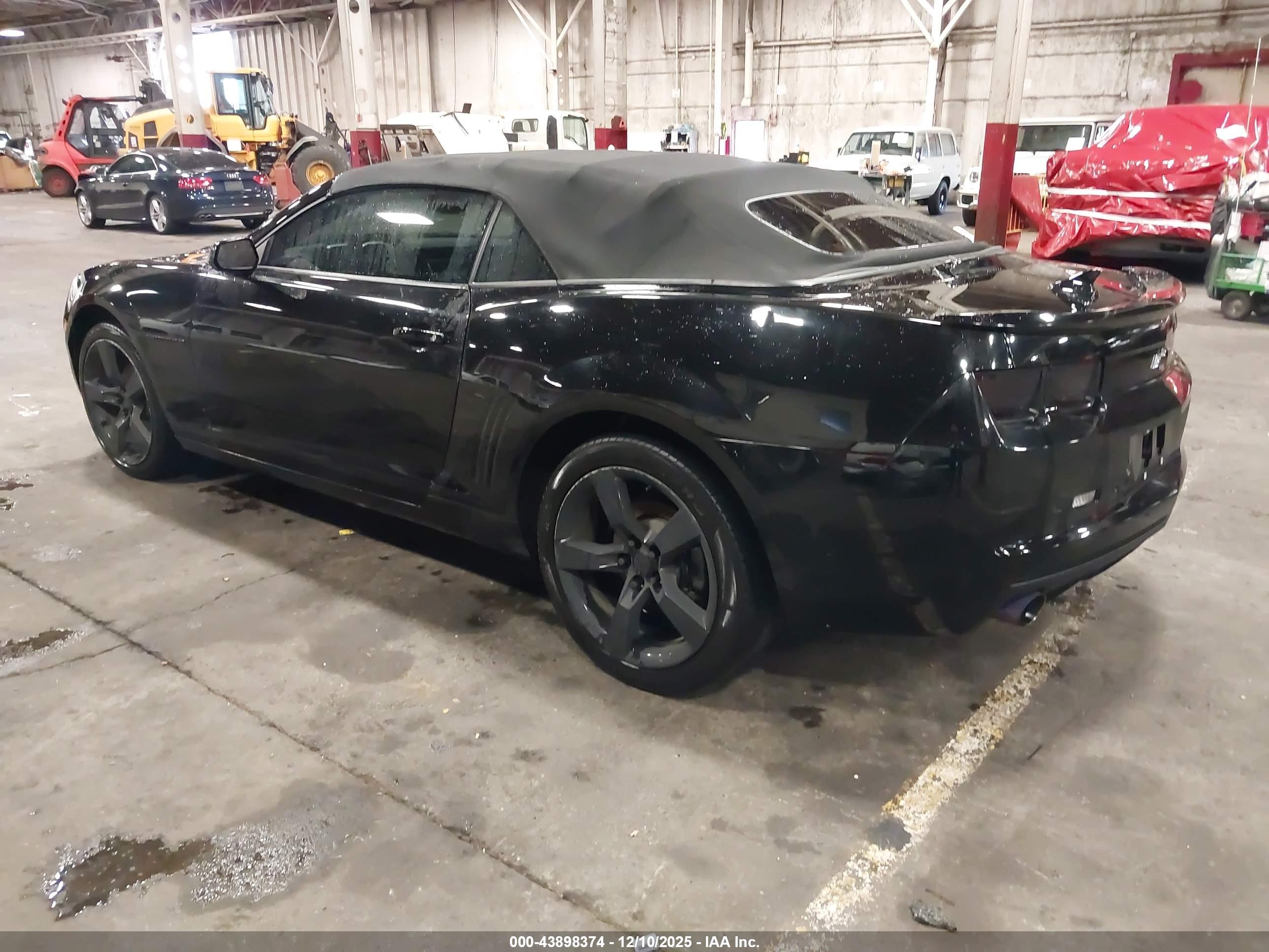 CHEVROLET CAMARO image 3