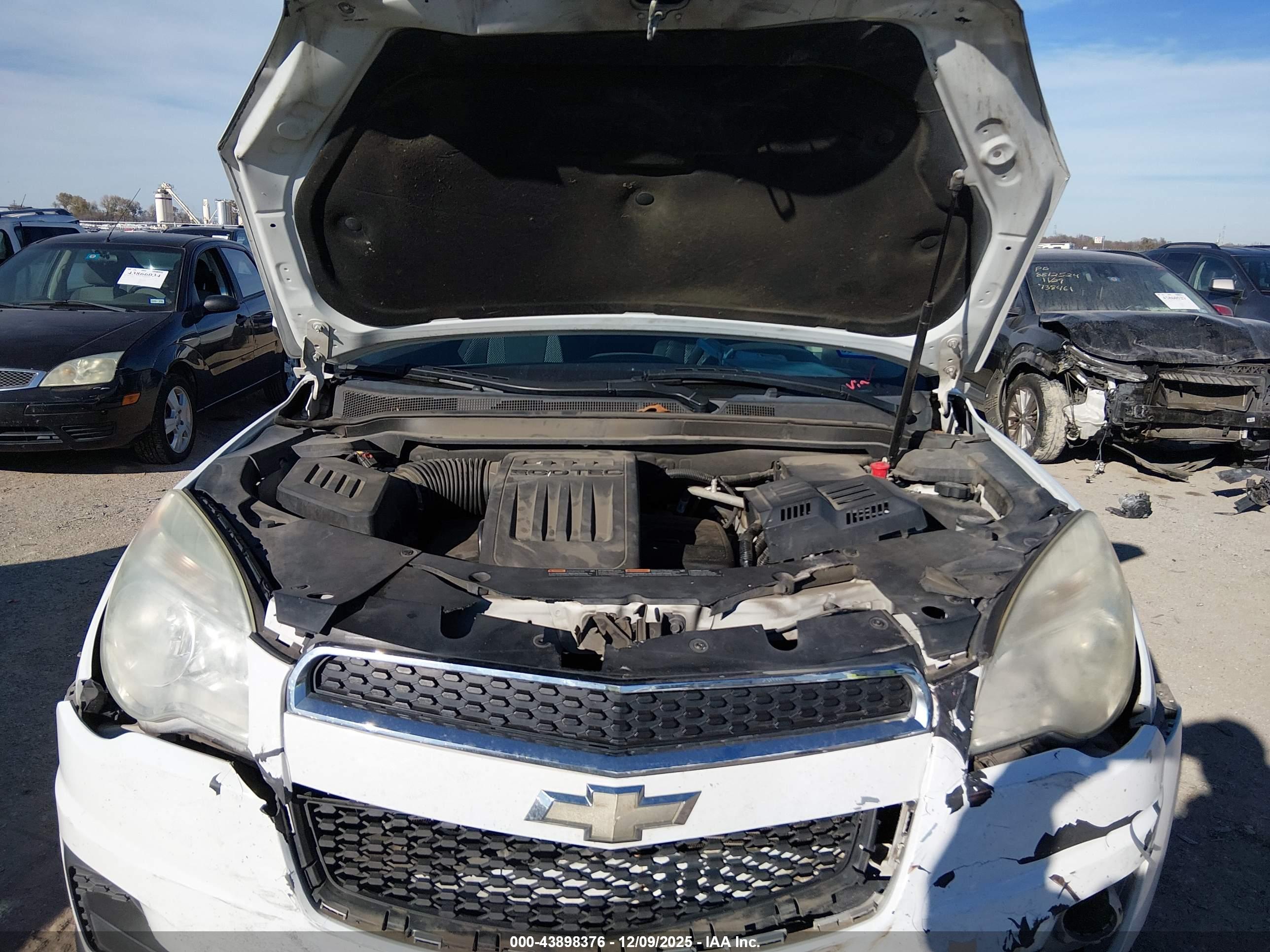 CHEVROLET EQUINOX image 10