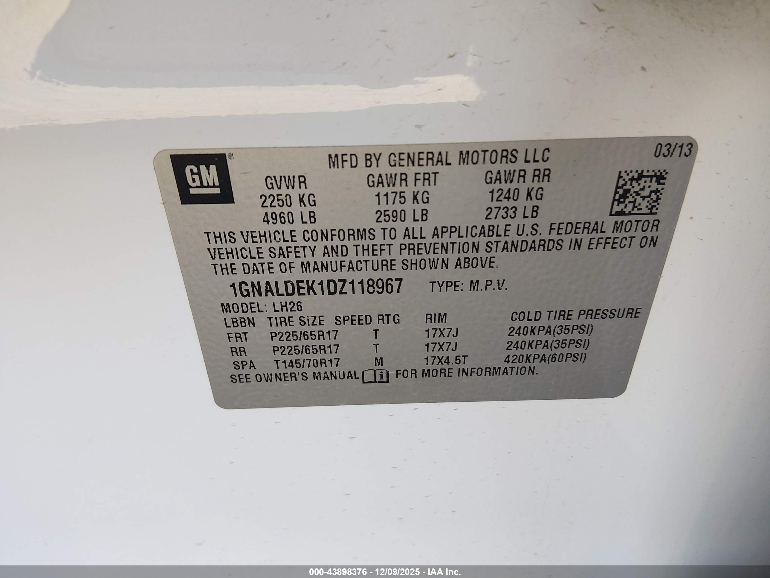 CHEVROLET EQUINOX image 9