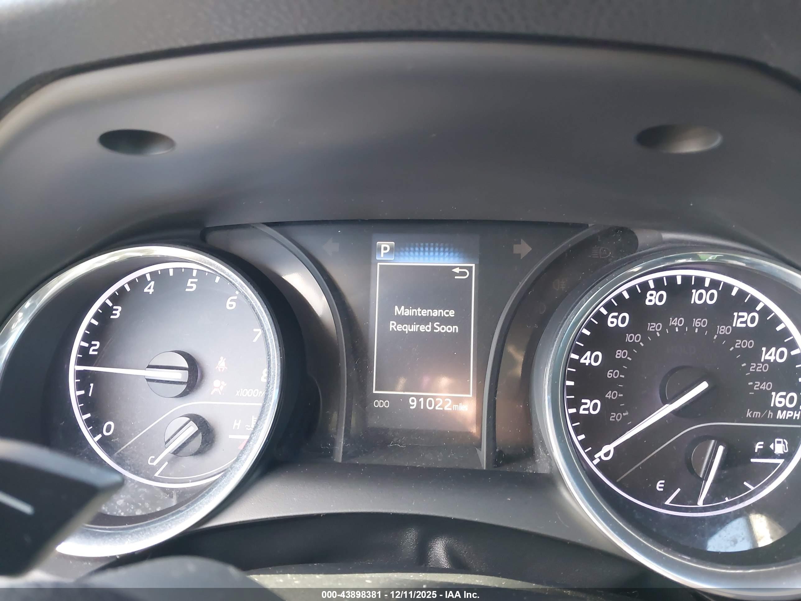 TOYOTA CAMRY image 7