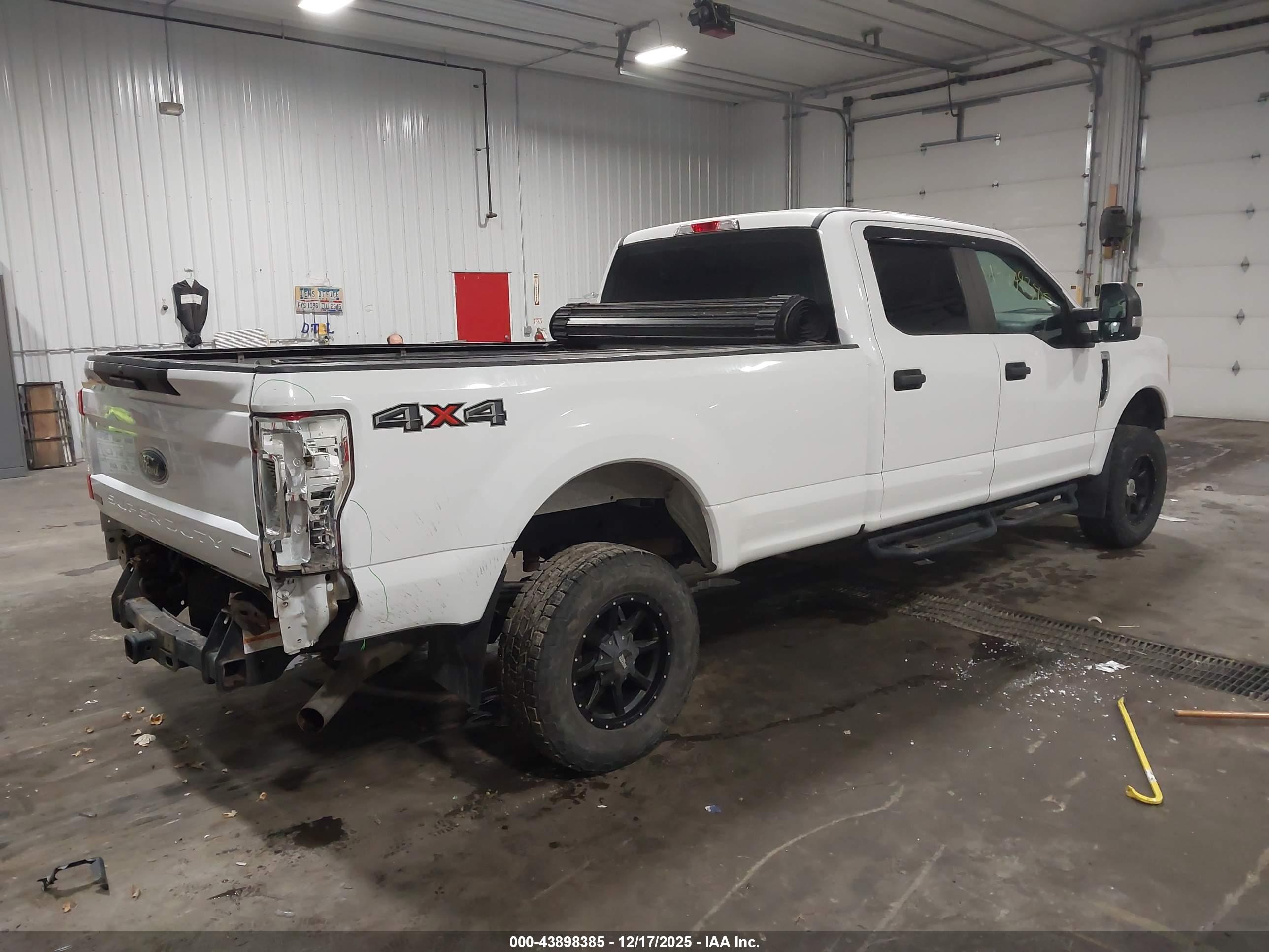 FORD F-250 image 4