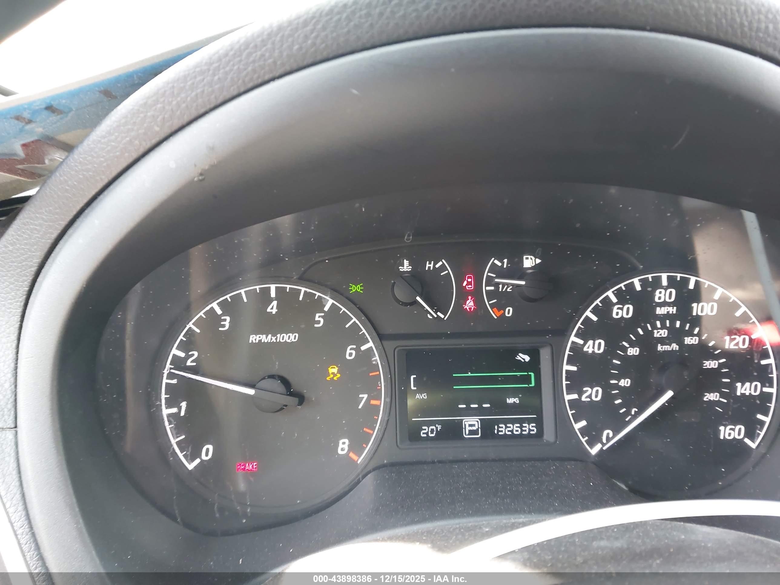 NISSAN SENTRA image 7