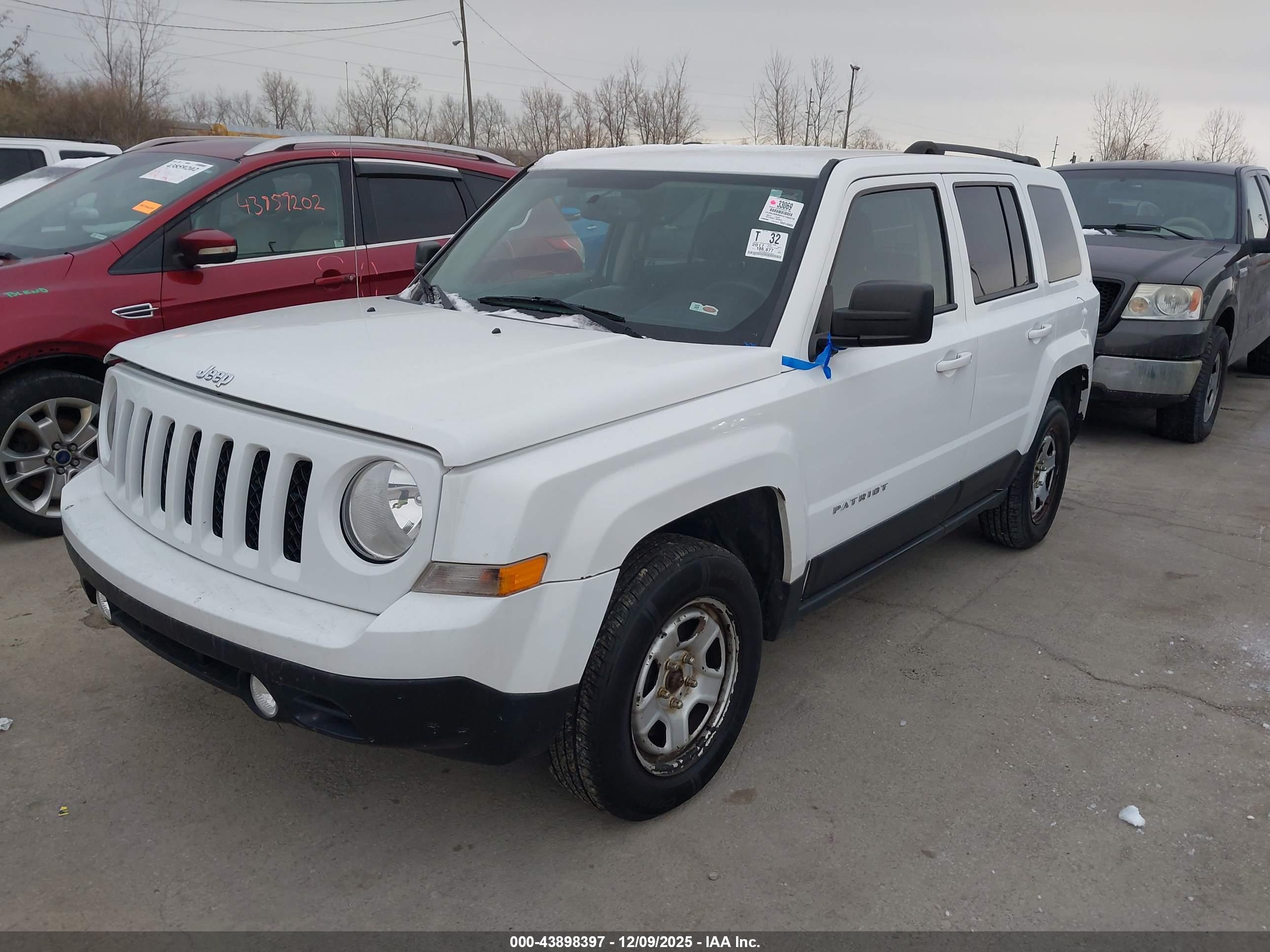 JEEP PATRIOT image 2
