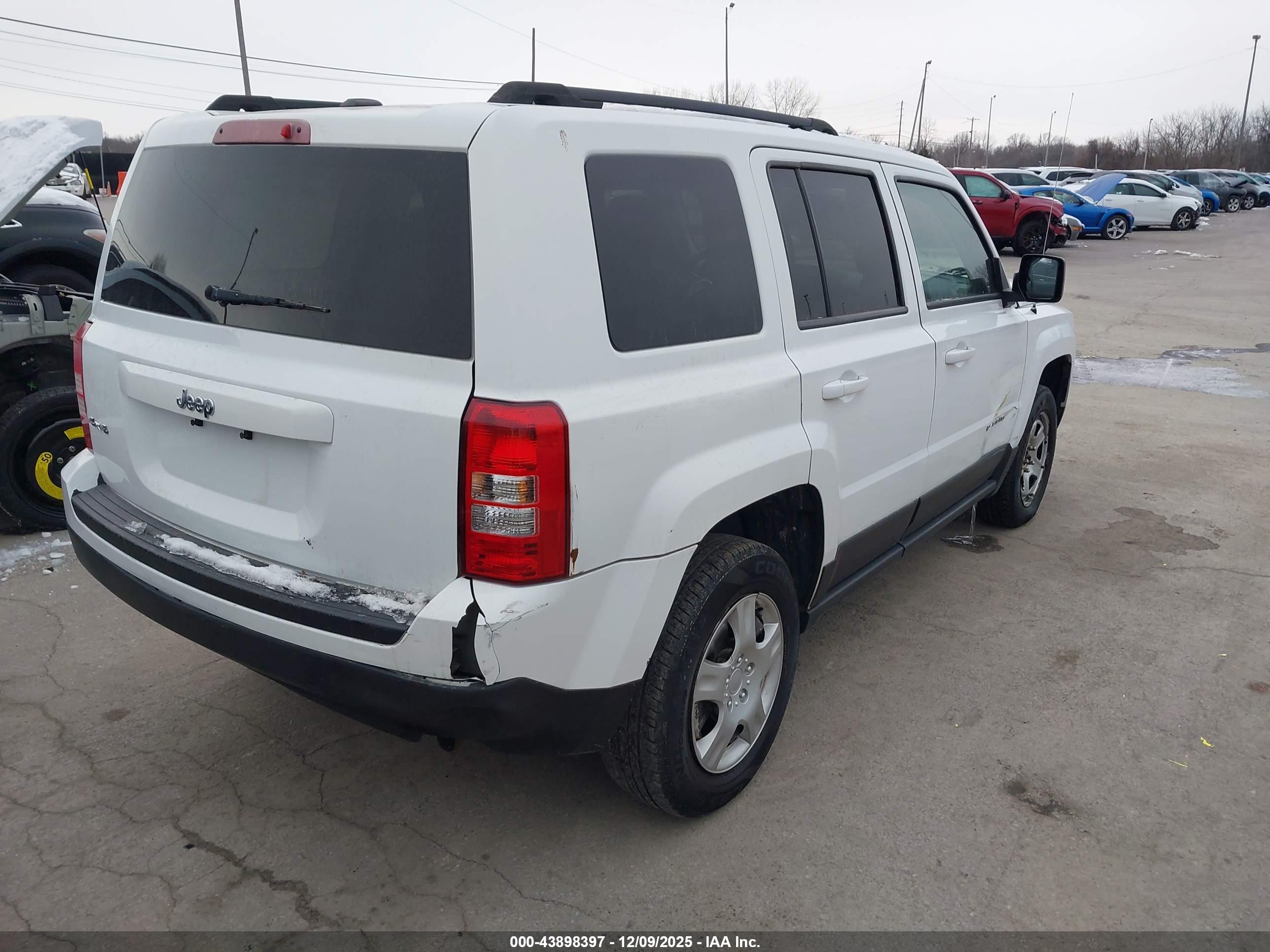 JEEP PATRIOT image 4