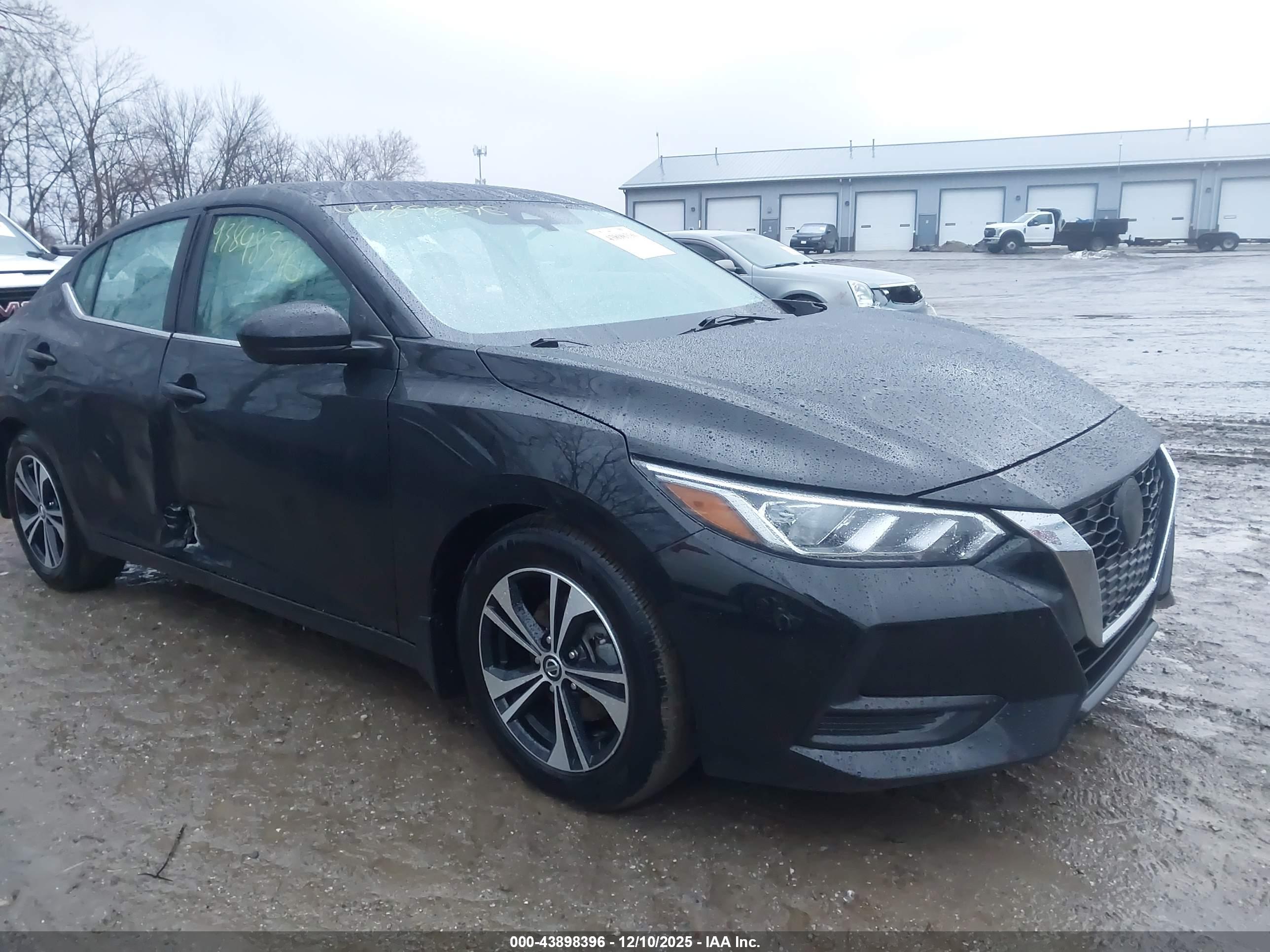NISSAN SENTRA image 6