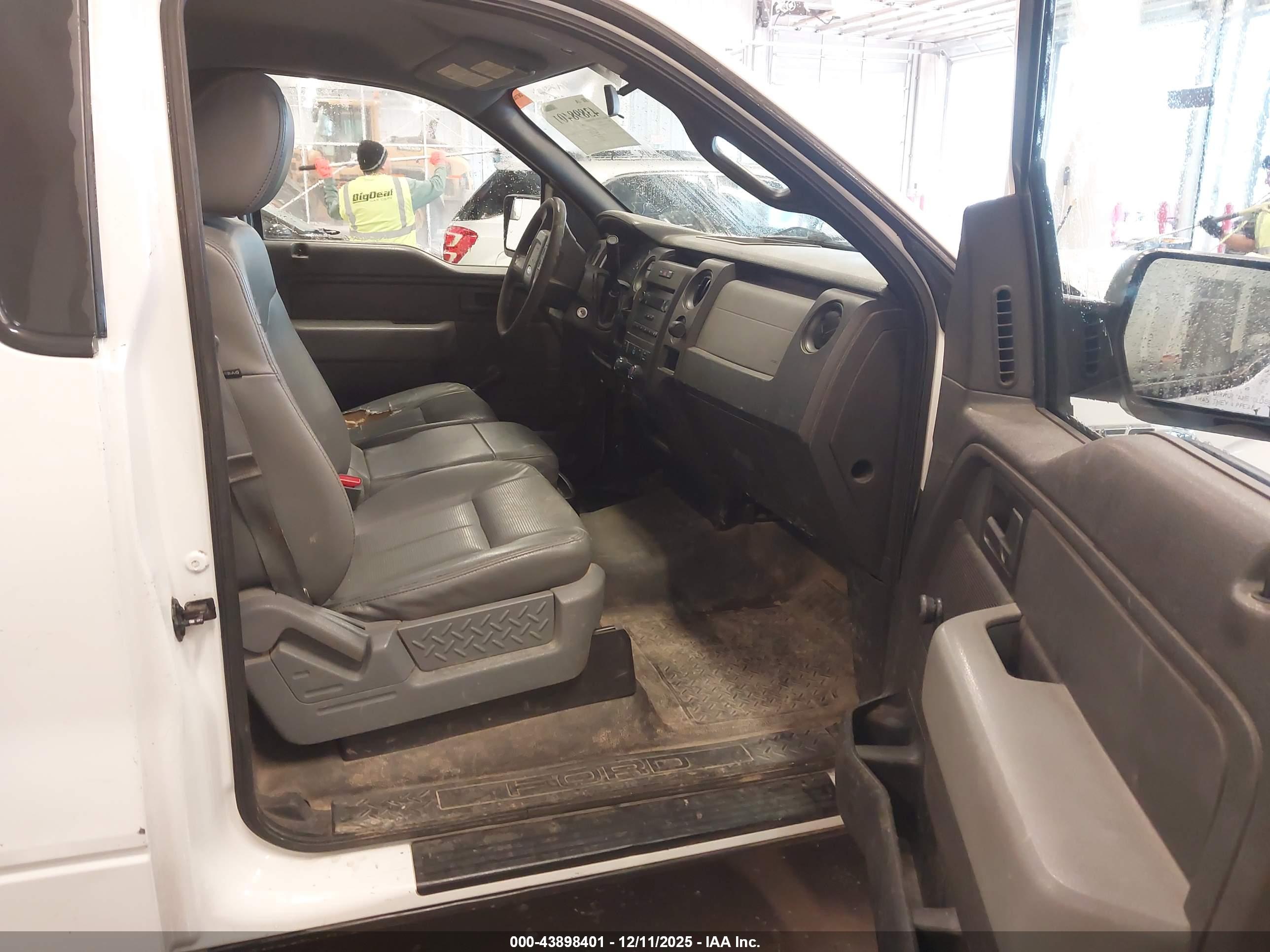 FORD F-150 image 5