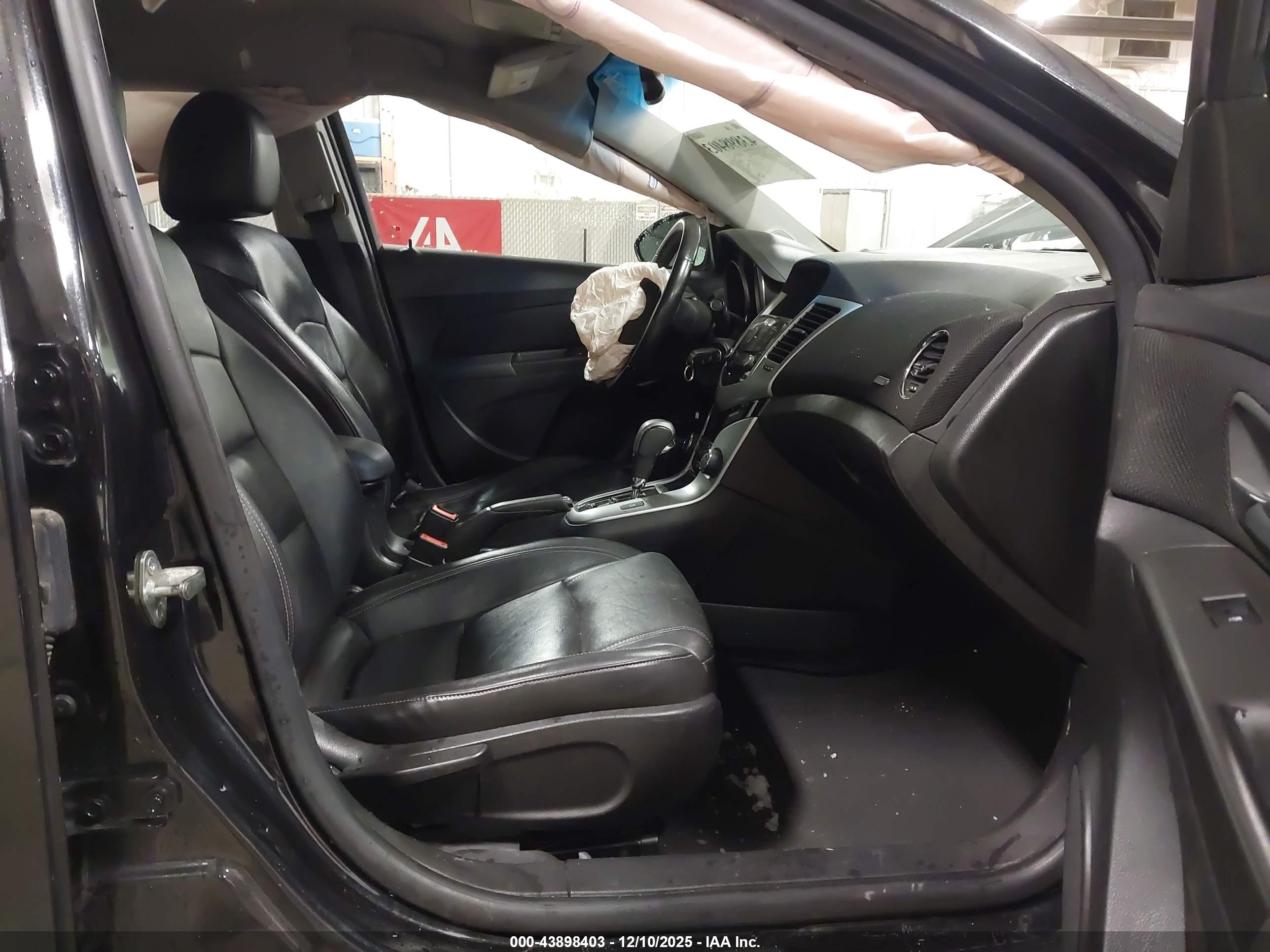 CHEVROLET CRUZE image 5