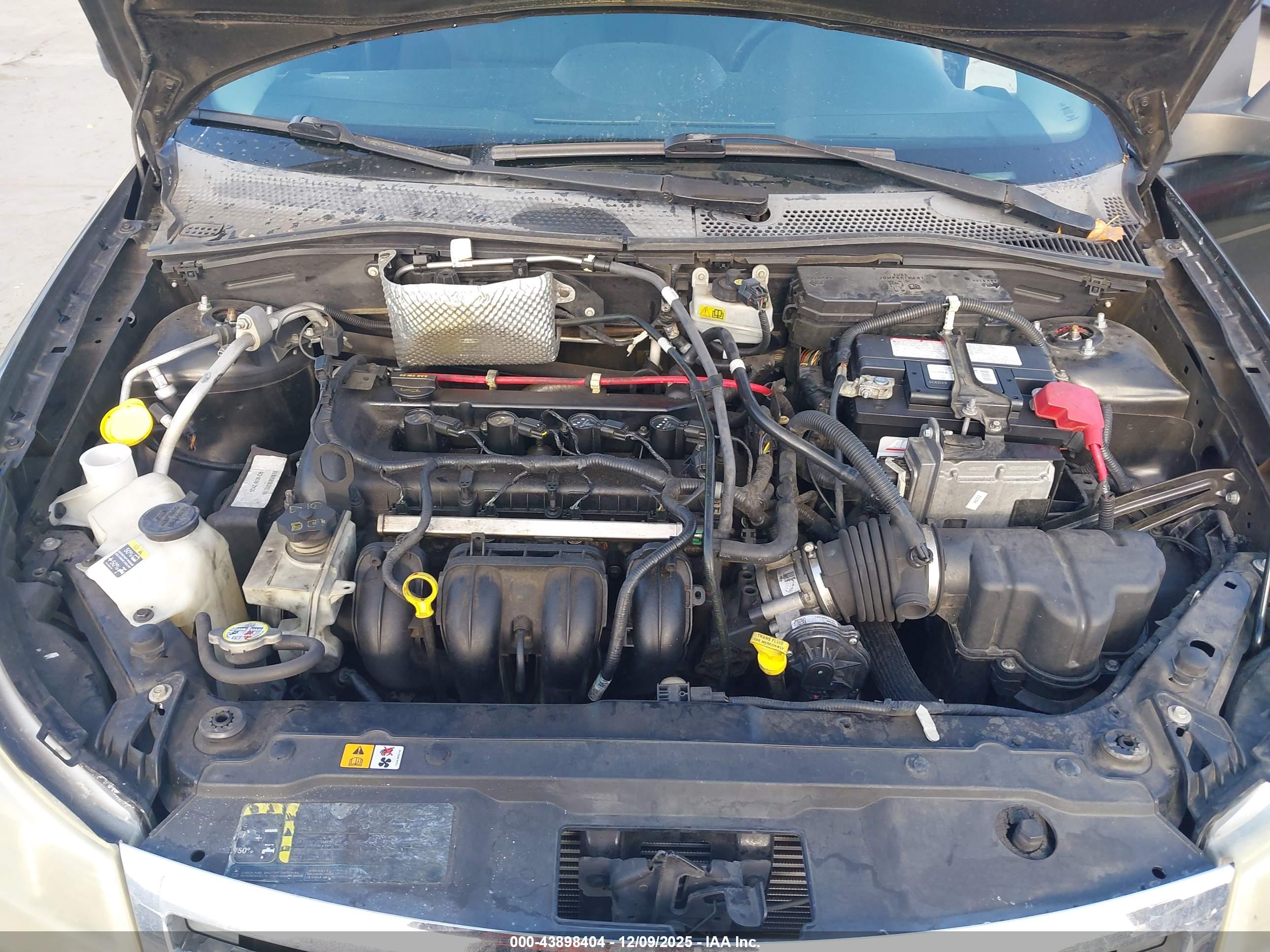 FORD FOCUS image 10