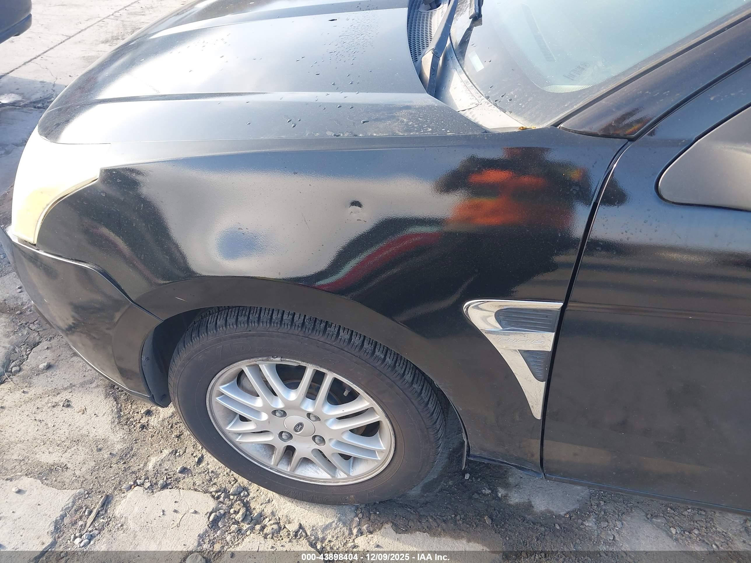 FORD FOCUS image 6