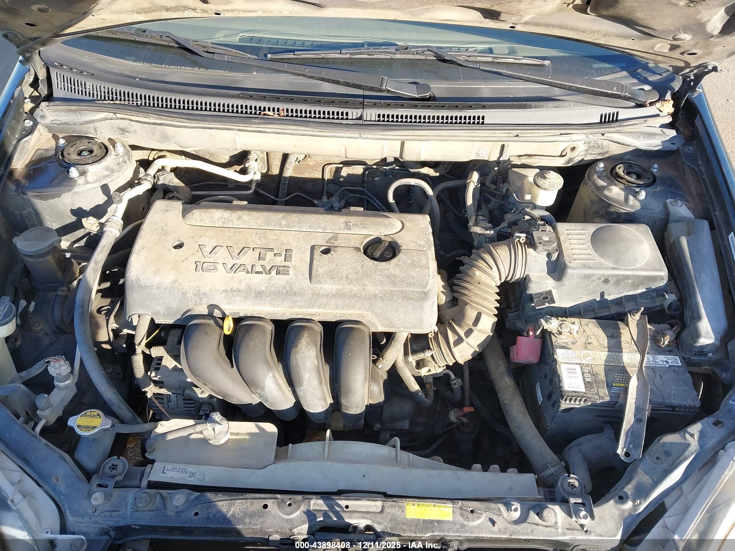 TOYOTA COROLLA image 10