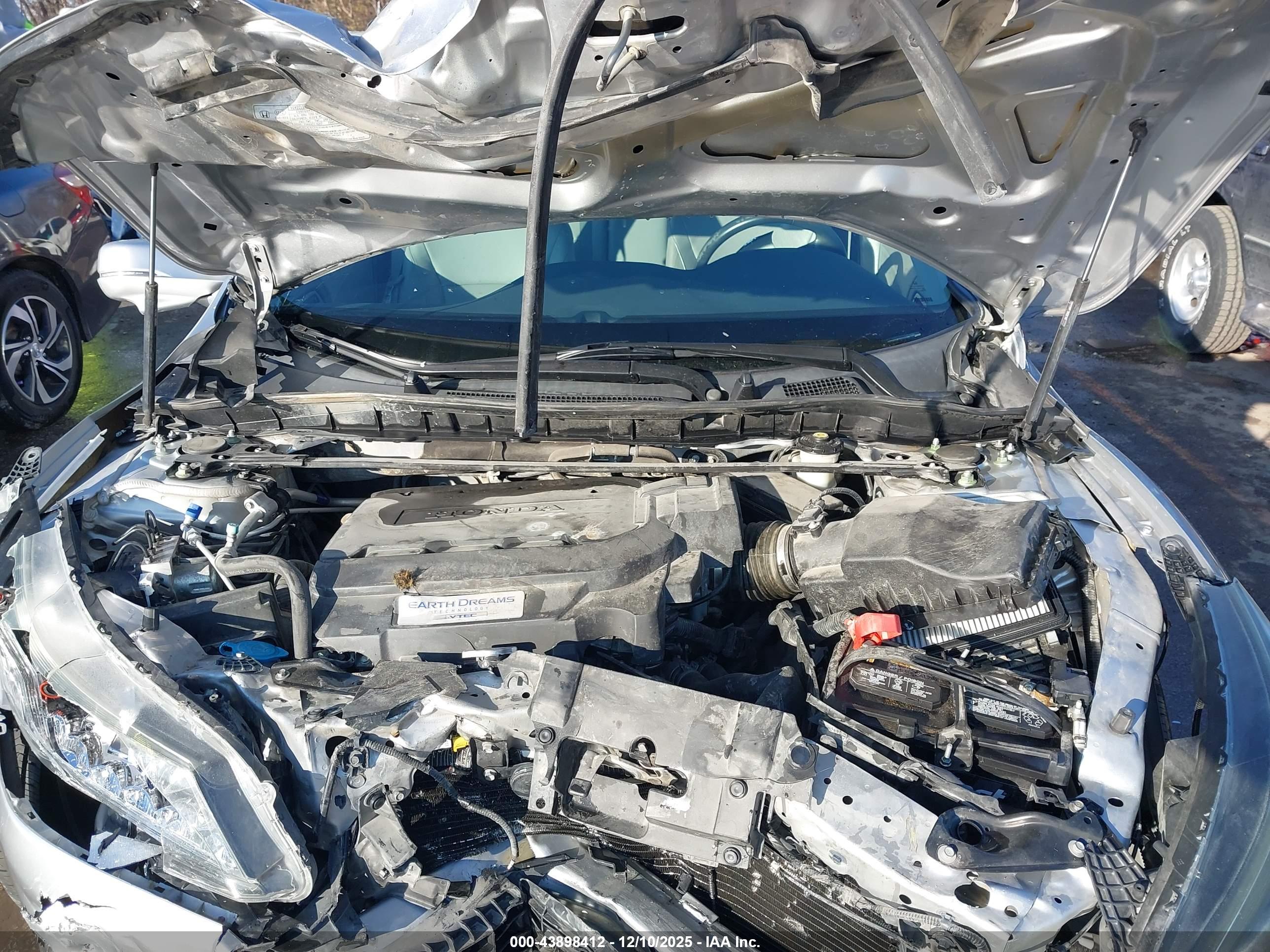 HONDA ACCORD image 10