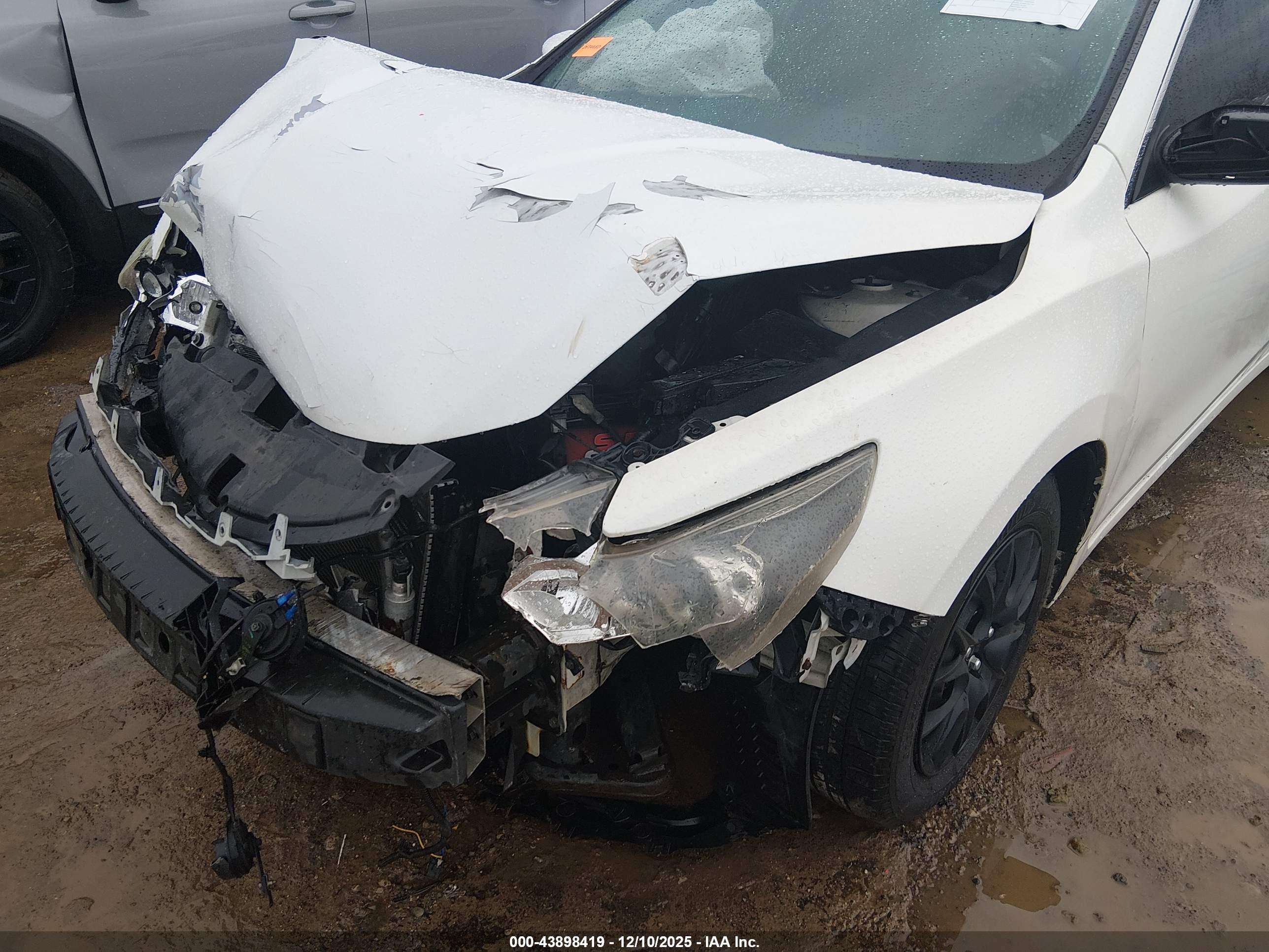 NISSAN ALTIMA image 6