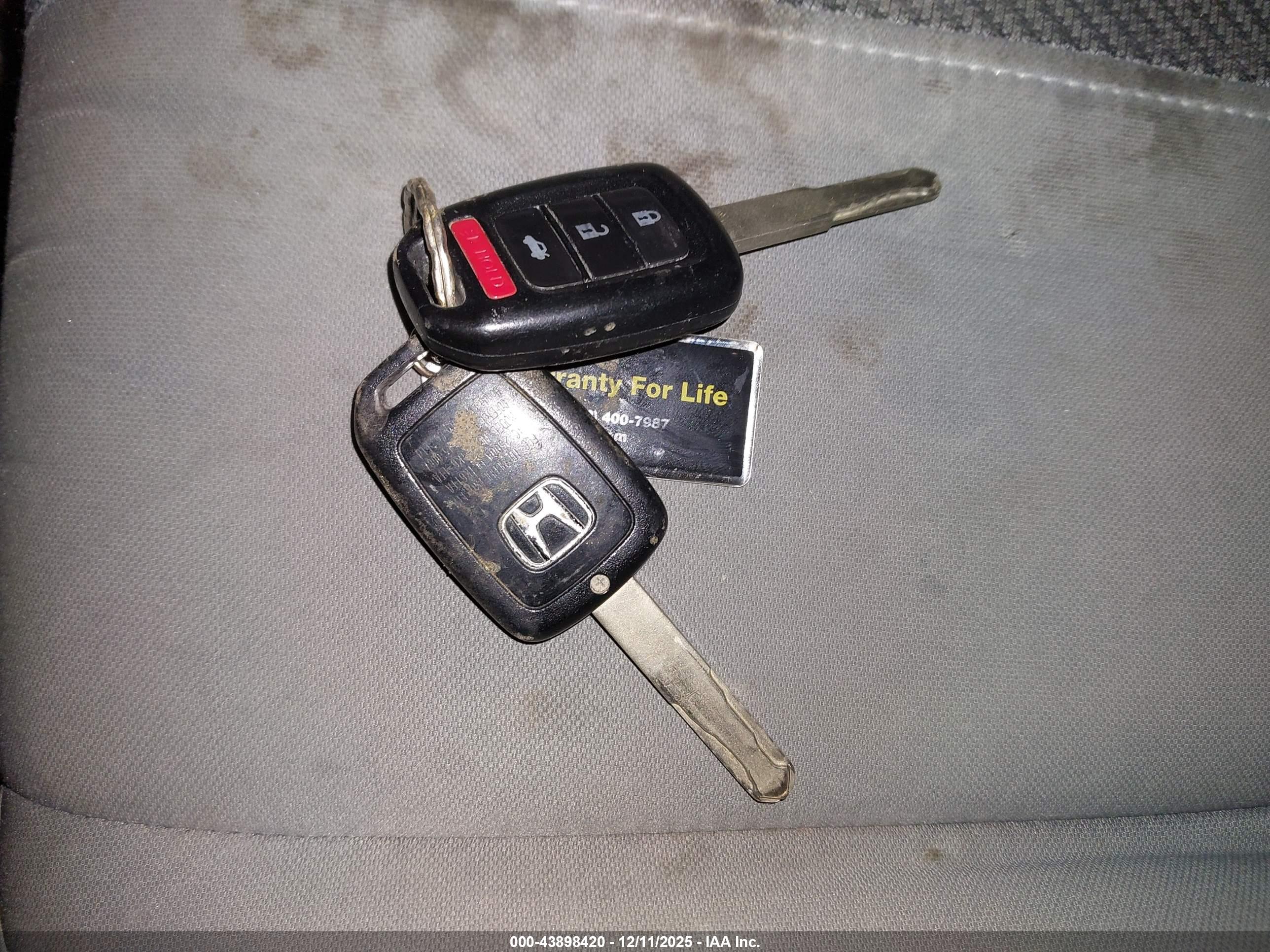 HONDA CIVIC image 11