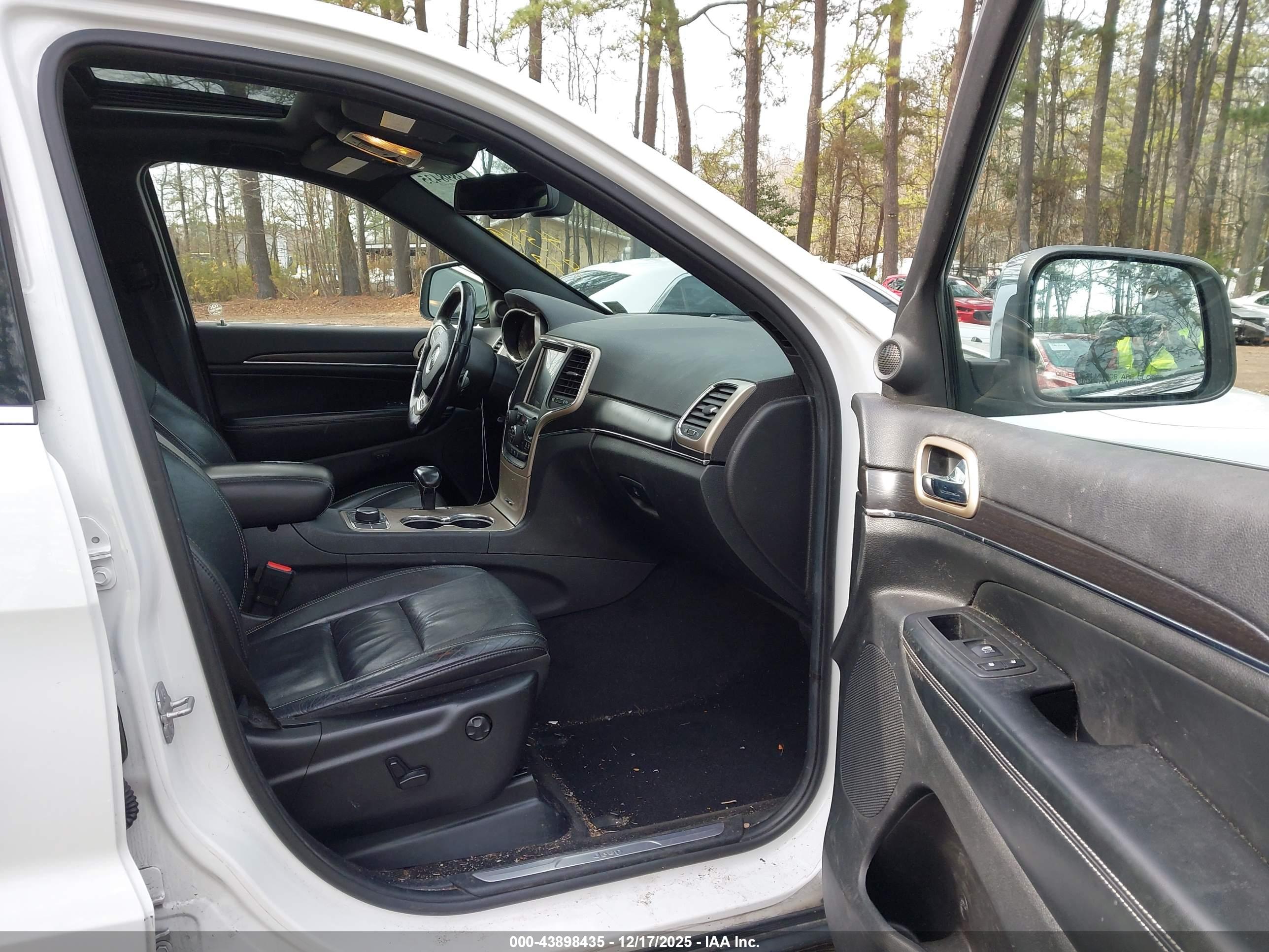 JEEP GRAND image 5