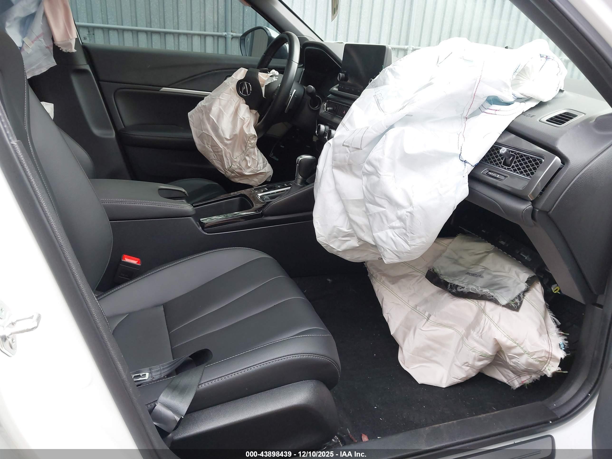 ACURA INTEGRA image 5