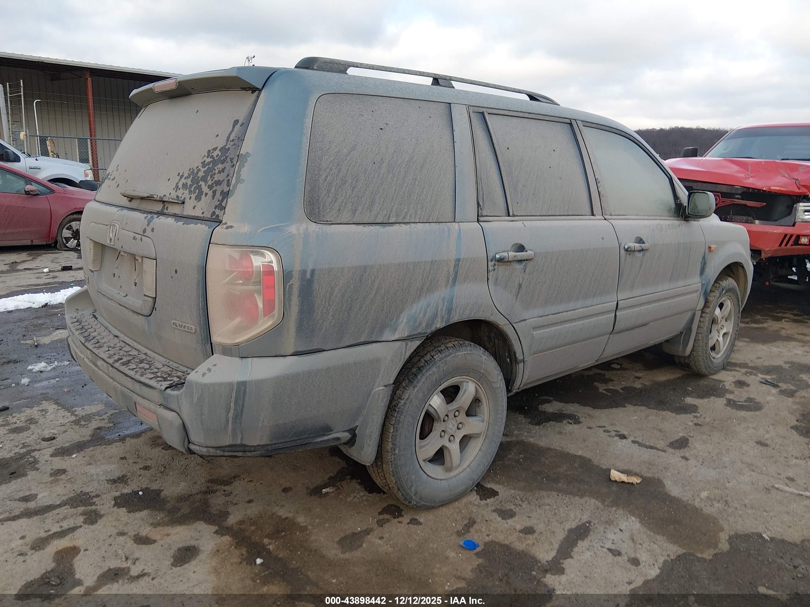 HONDA PILOT image 4