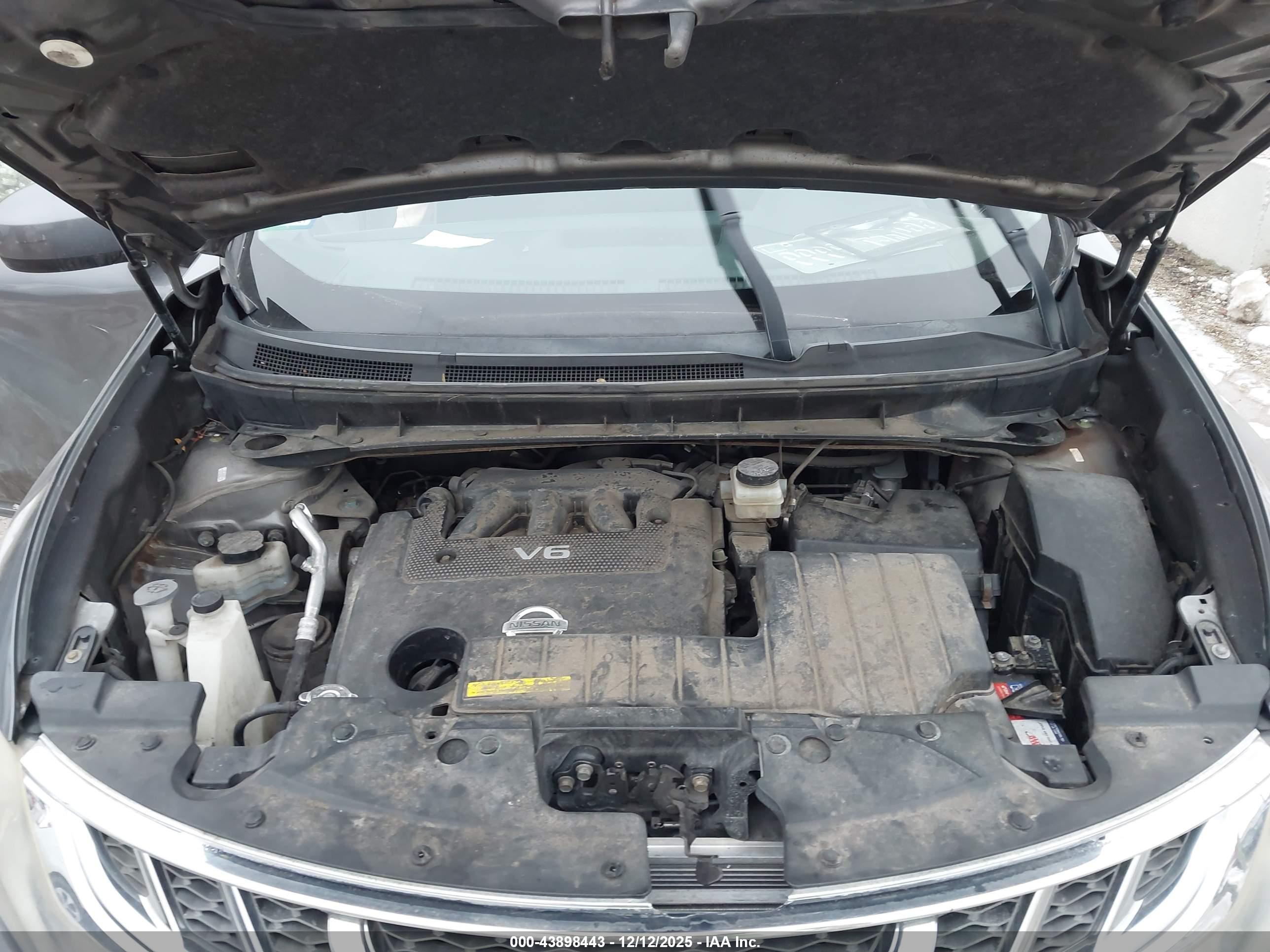 NISSAN MURANO image 10