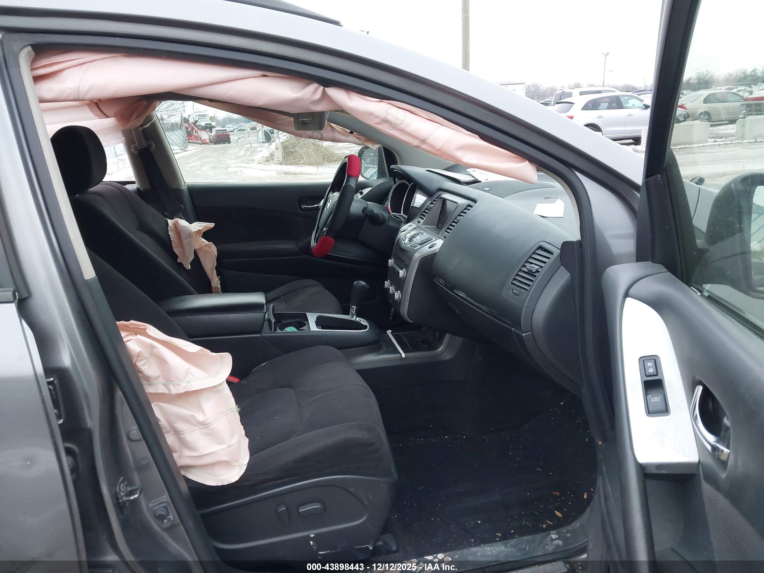 NISSAN MURANO image 5