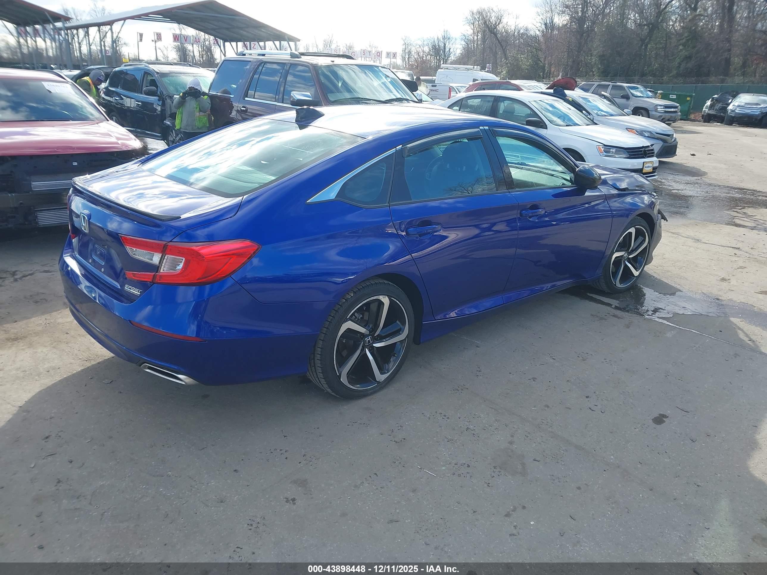 HONDA ACCORD image 4