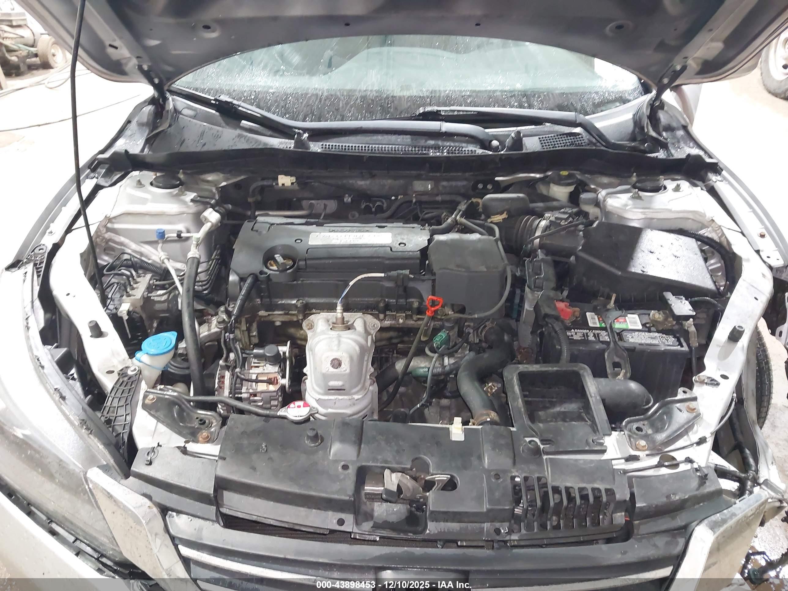 HONDA ACCORD image 10