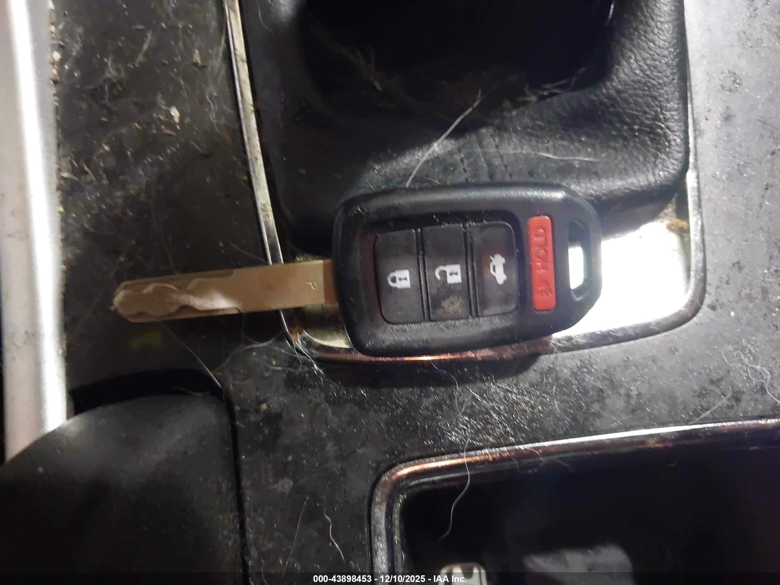 HONDA ACCORD image 11