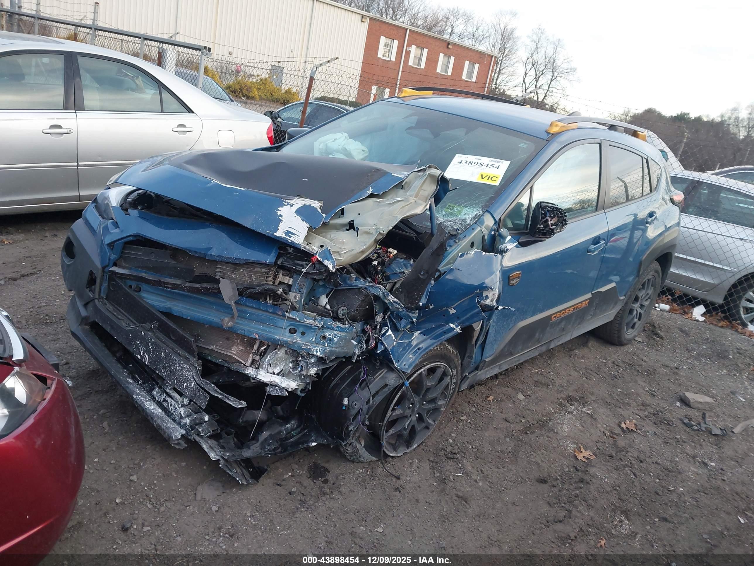 SUBARU CROSSTREK image 2