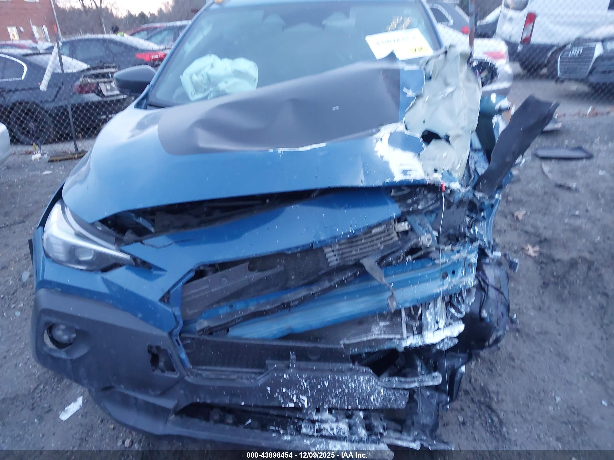 SUBARU CROSSTREK image 6