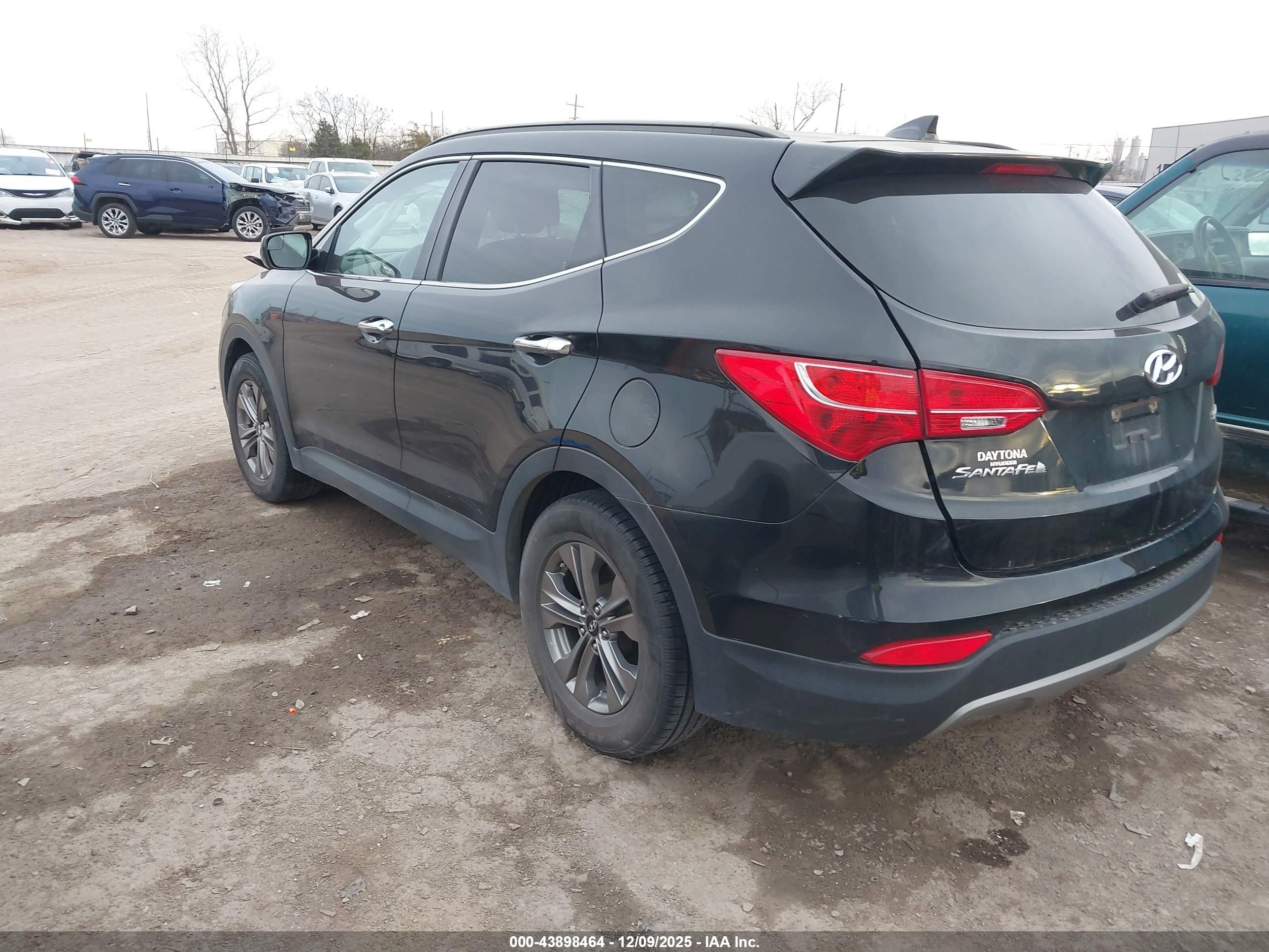 HYUNDAI SANTA image 3
