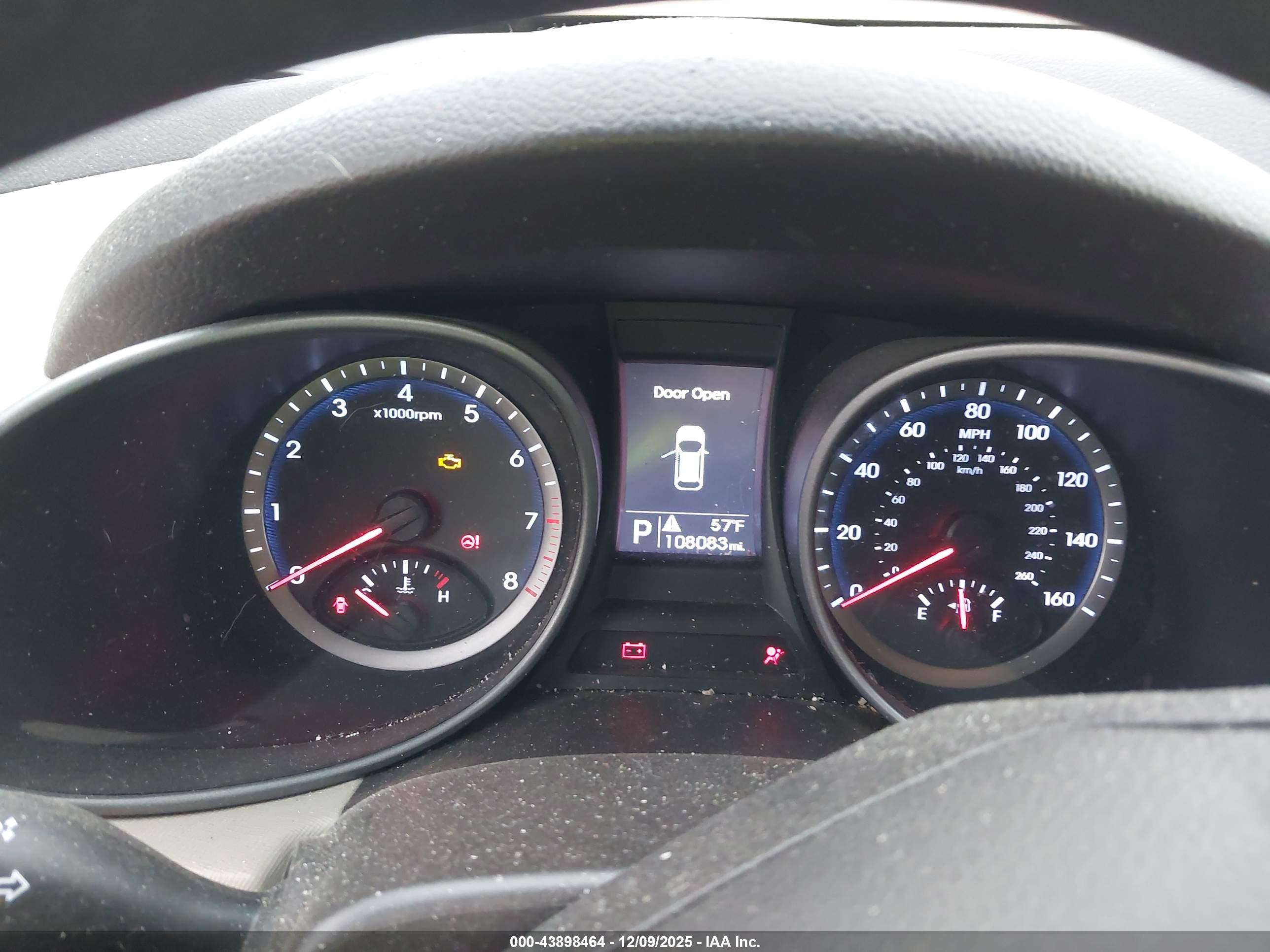 HYUNDAI SANTA image 7
