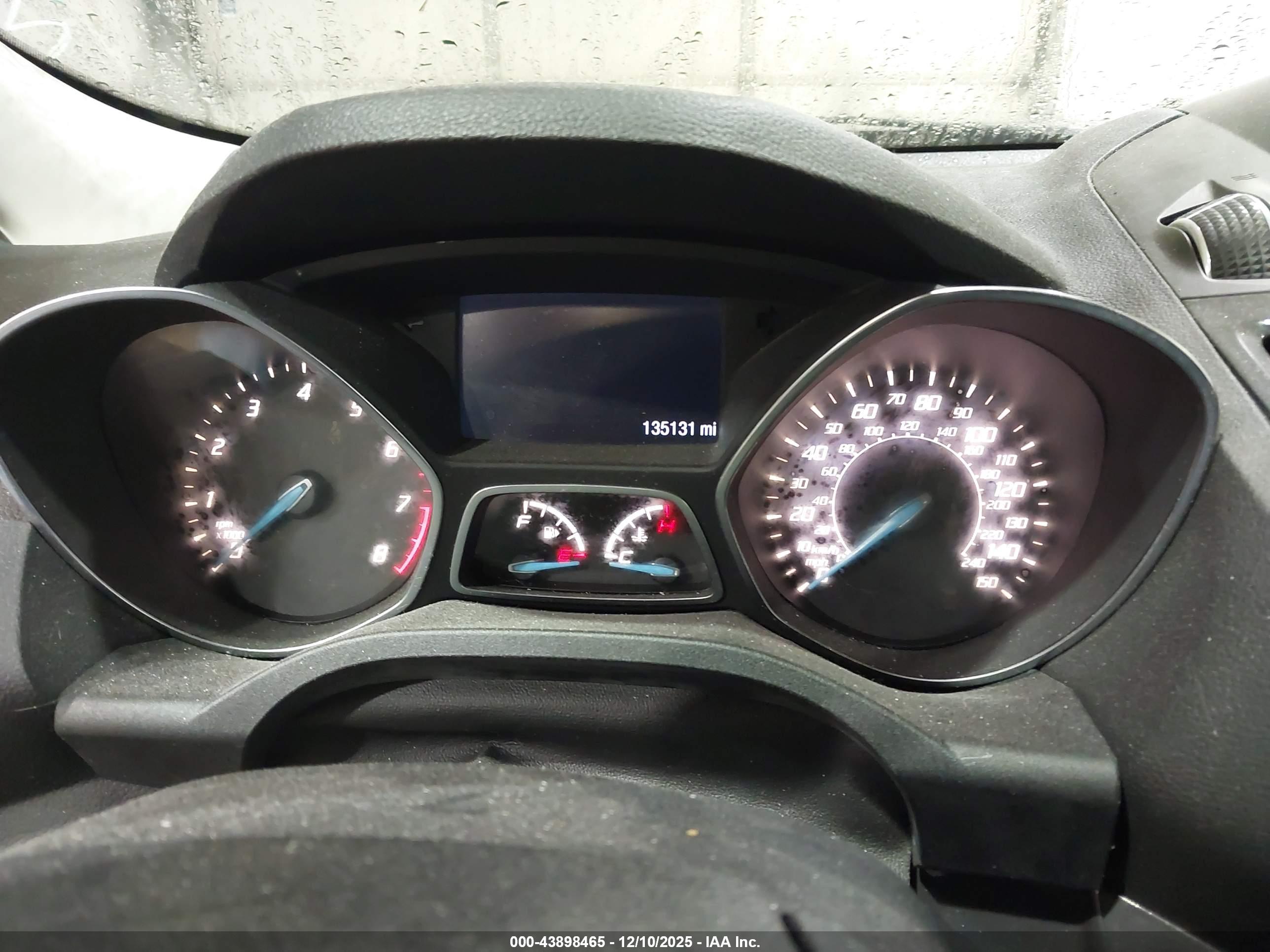 FORD ESCAPE image 7