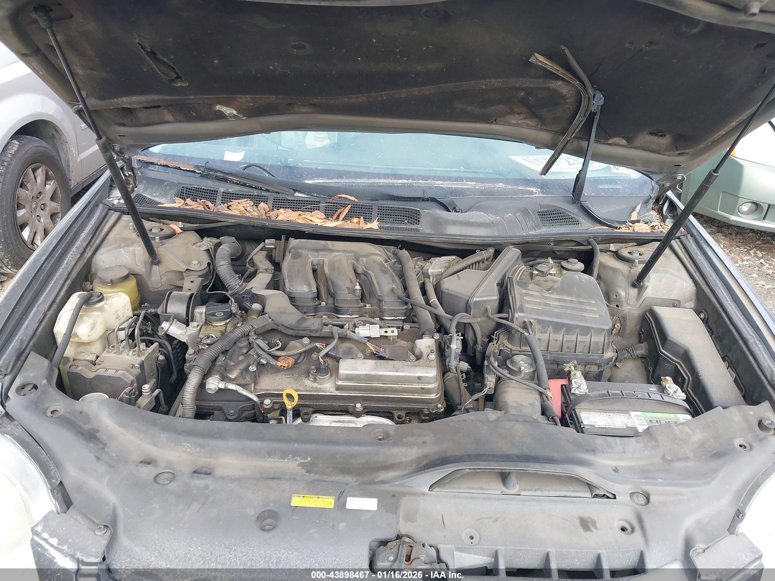 TOYOTA AVALON image 10