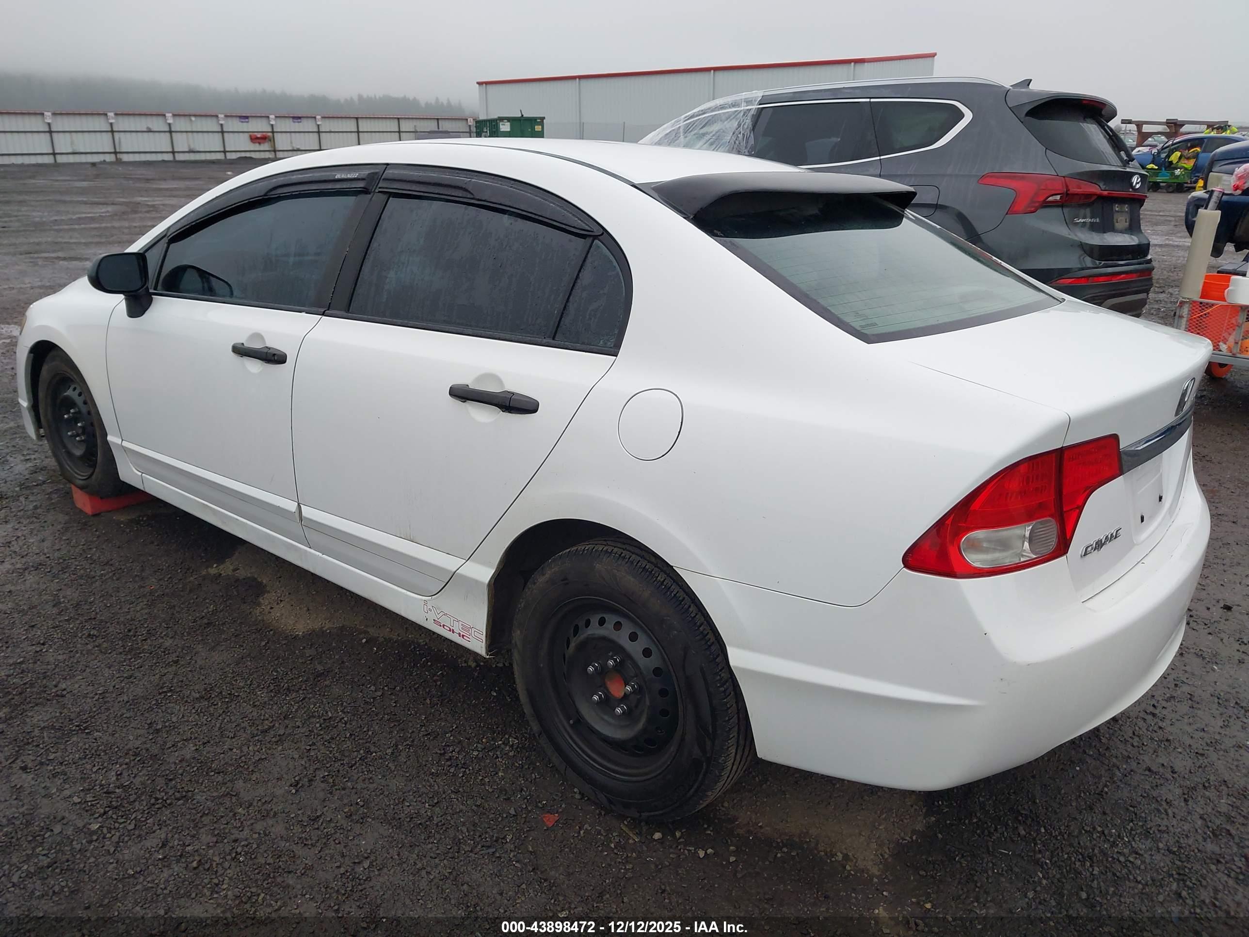 HONDA CIVIC image 3