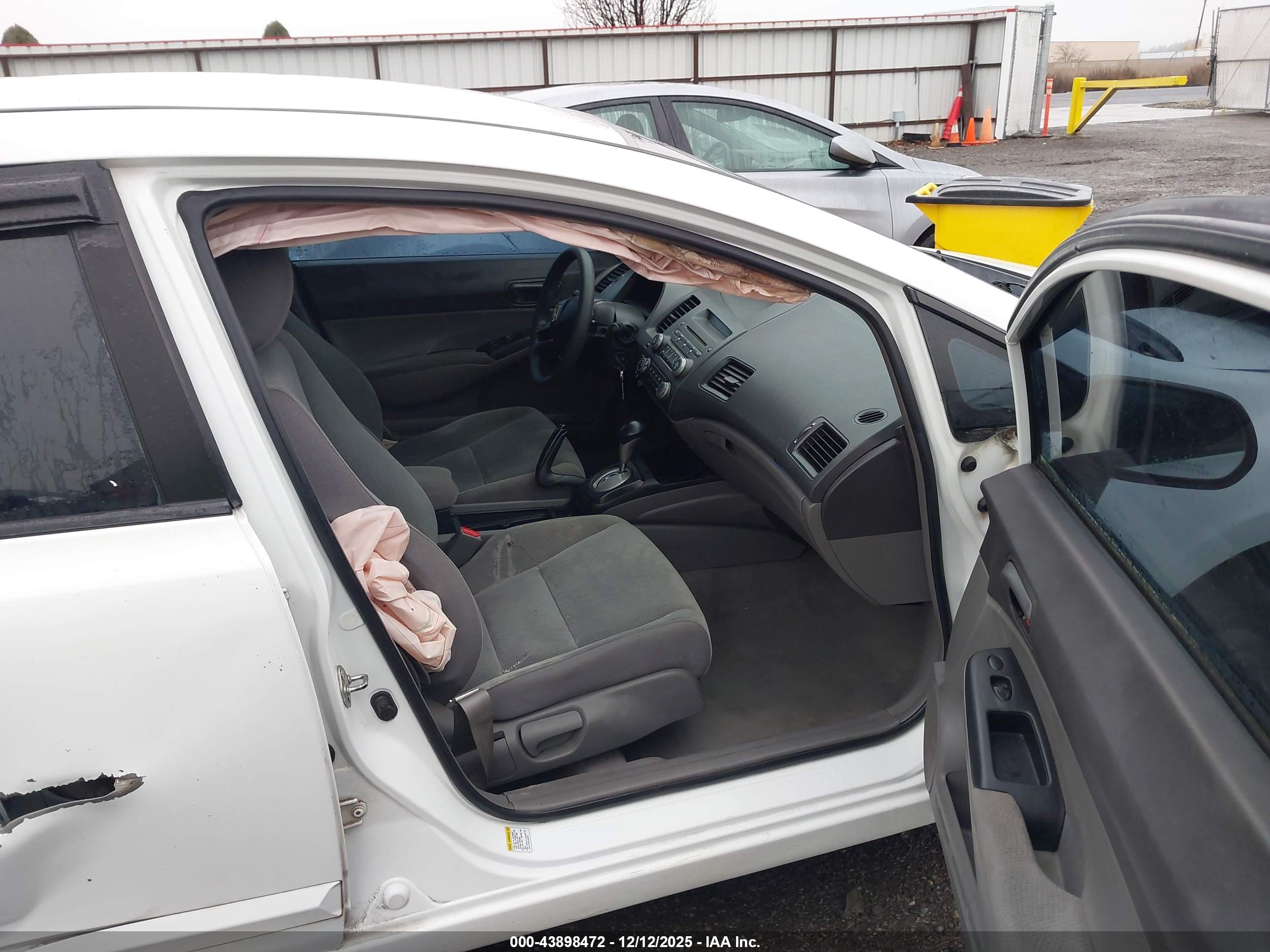 HONDA CIVIC image 5