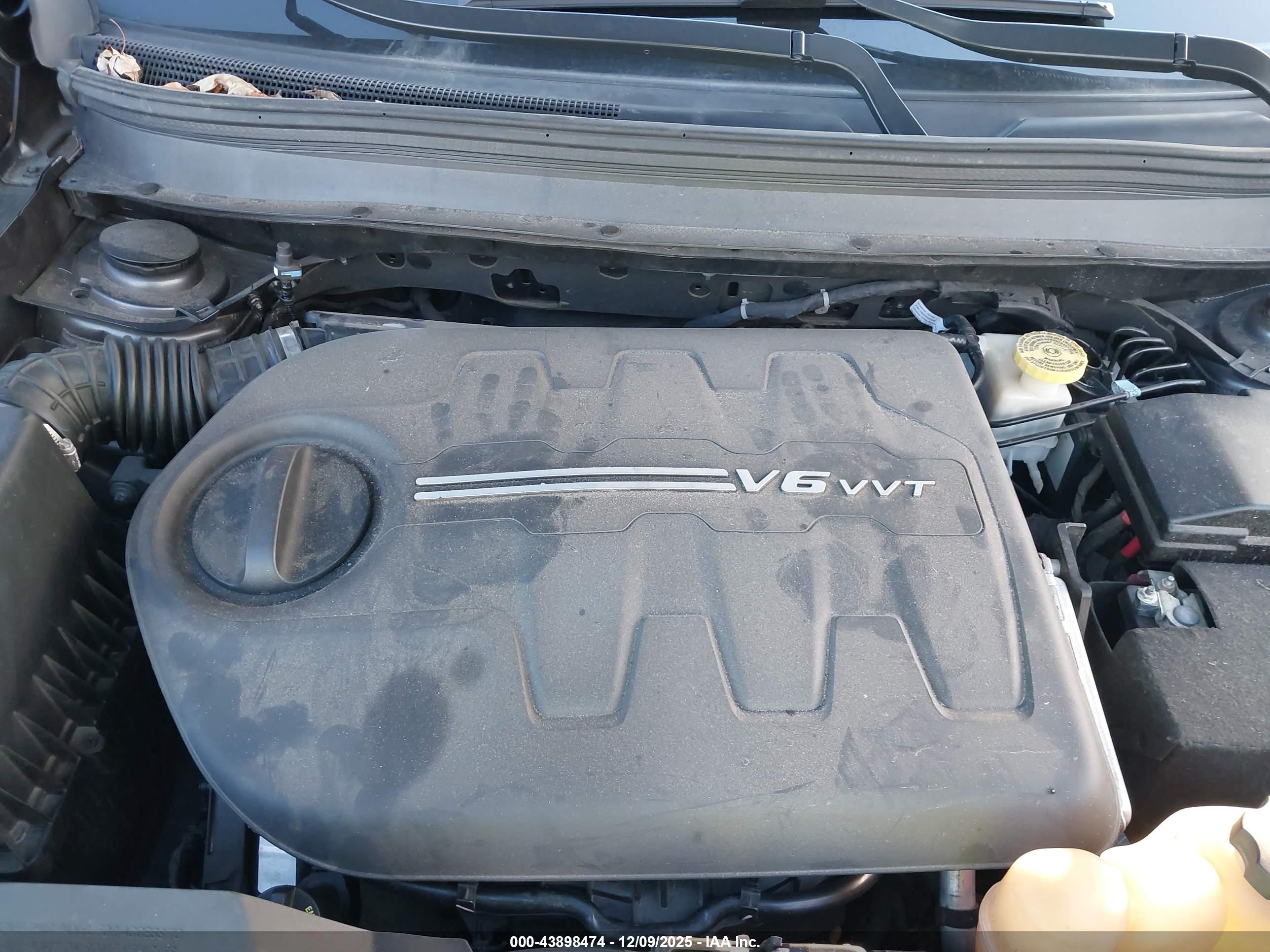 JEEP CHEROKEE image 10