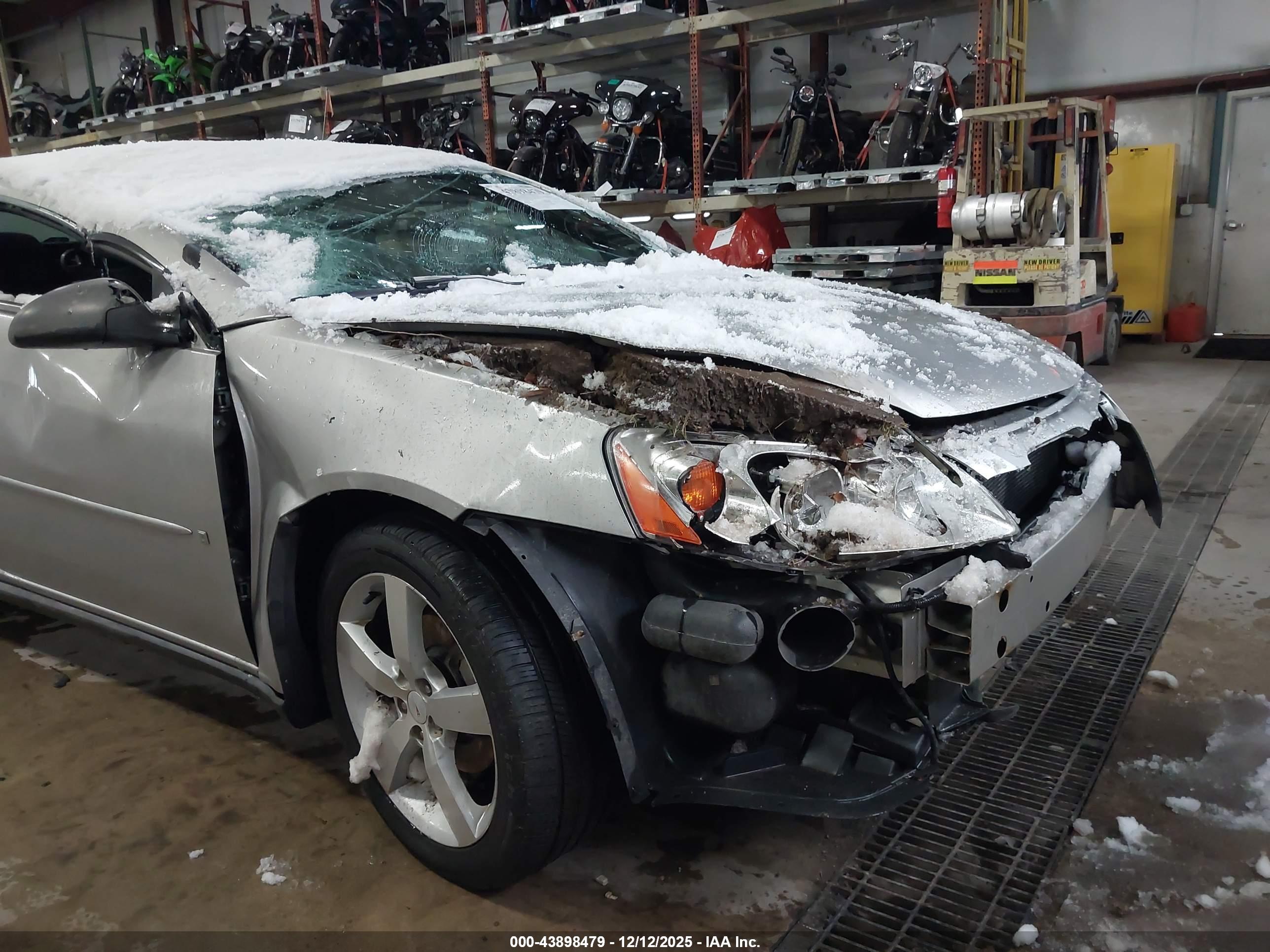 PONTIAC G6 image 6