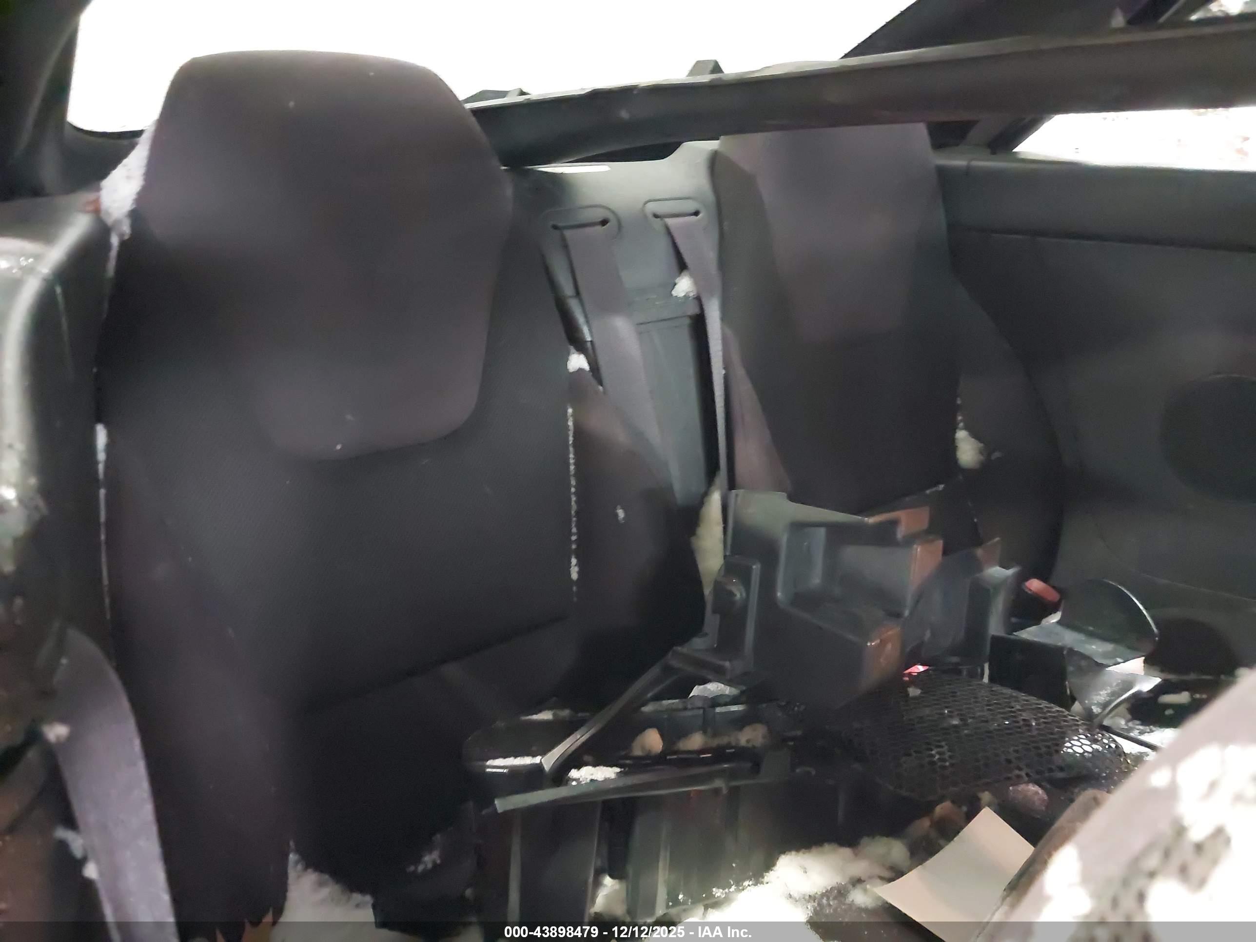 PONTIAC G6 image 8