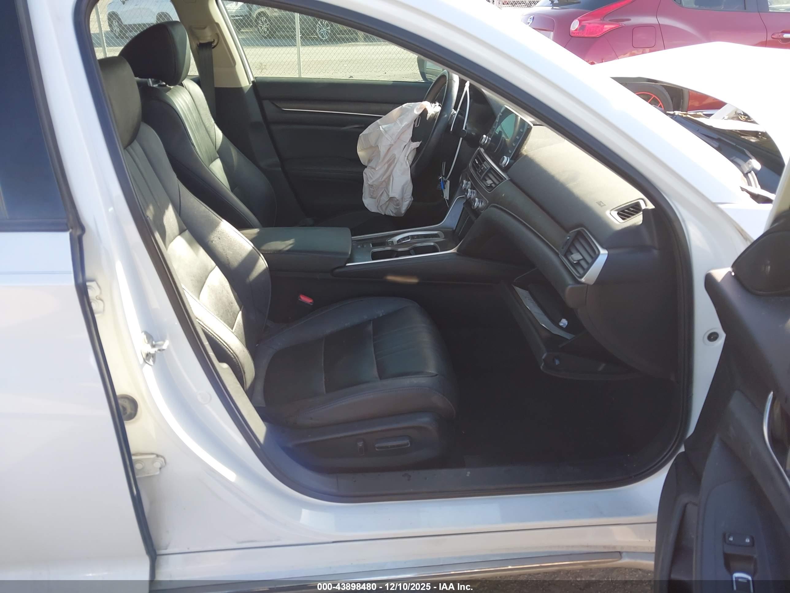 HONDA ACCORD image 5