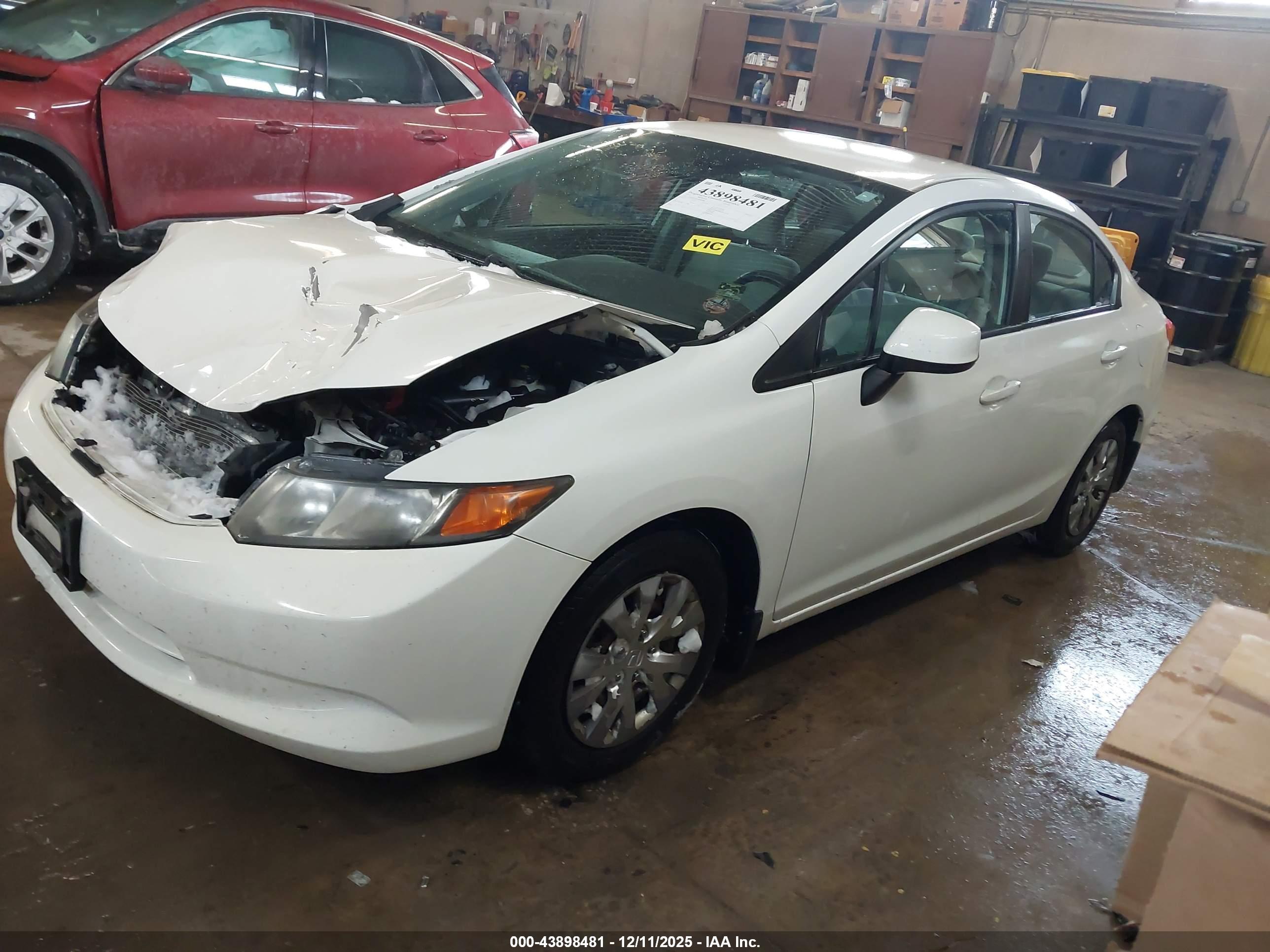 HONDA CIVIC image 2