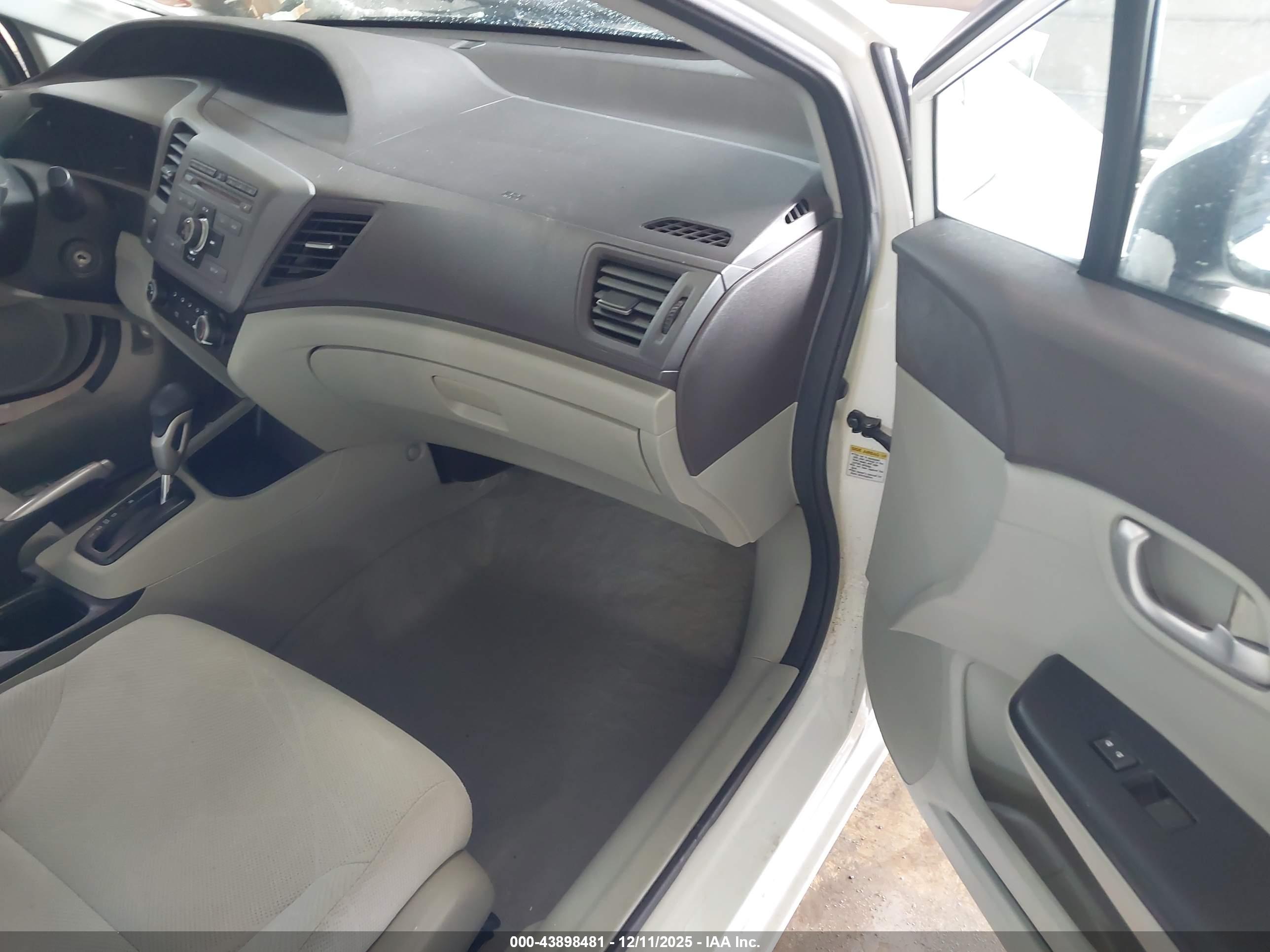 HONDA CIVIC image 5